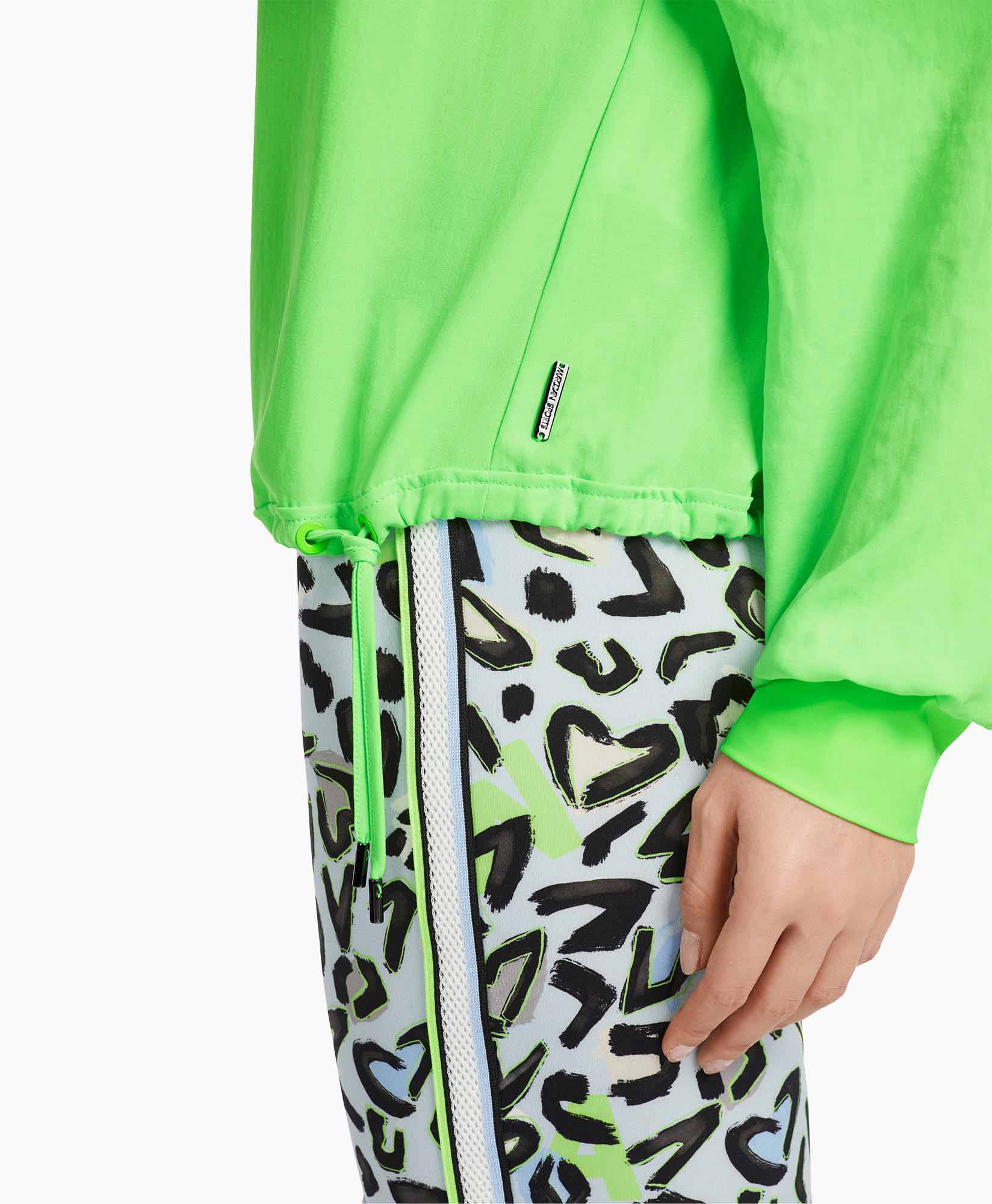 Marccain Sport Blouse Vs 51.05 W41 Groen