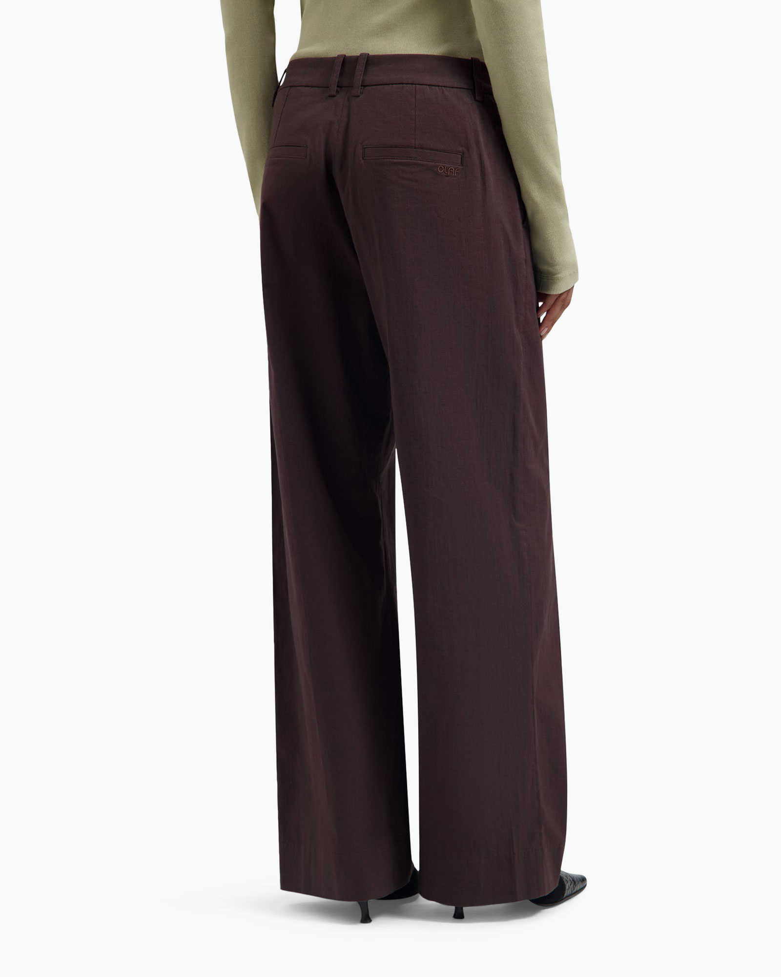broek, wijdte, bruin, rugzakzak?, riemlussen
