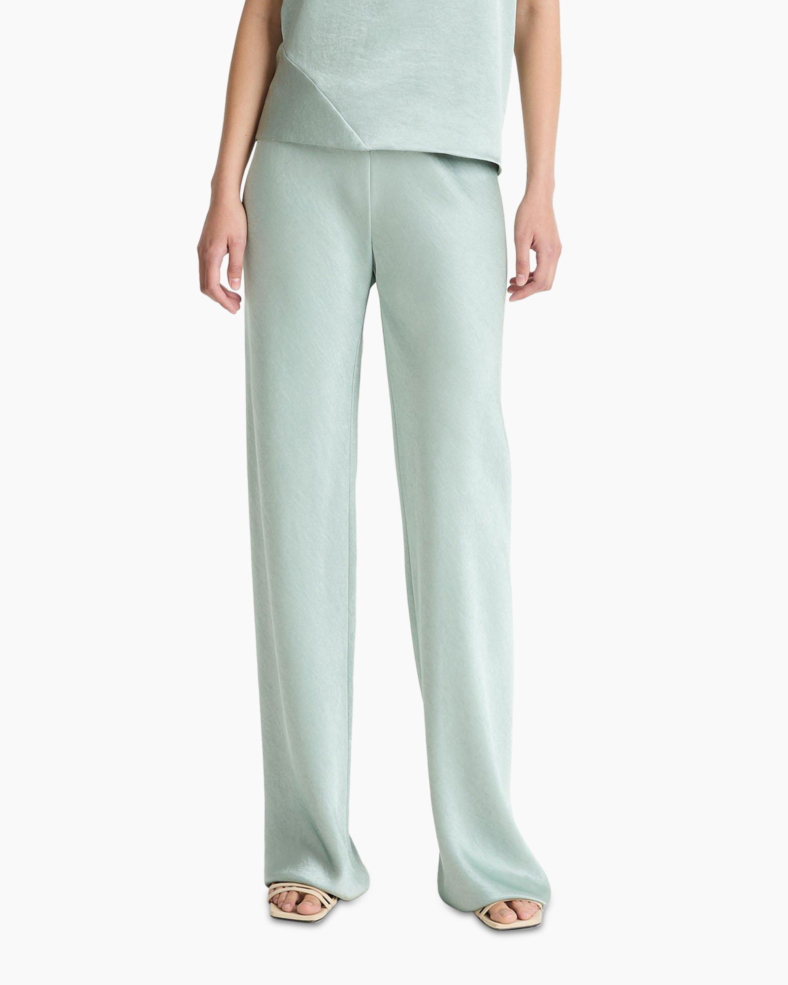 Clothing, Pants, Home Decor, Linen, Person