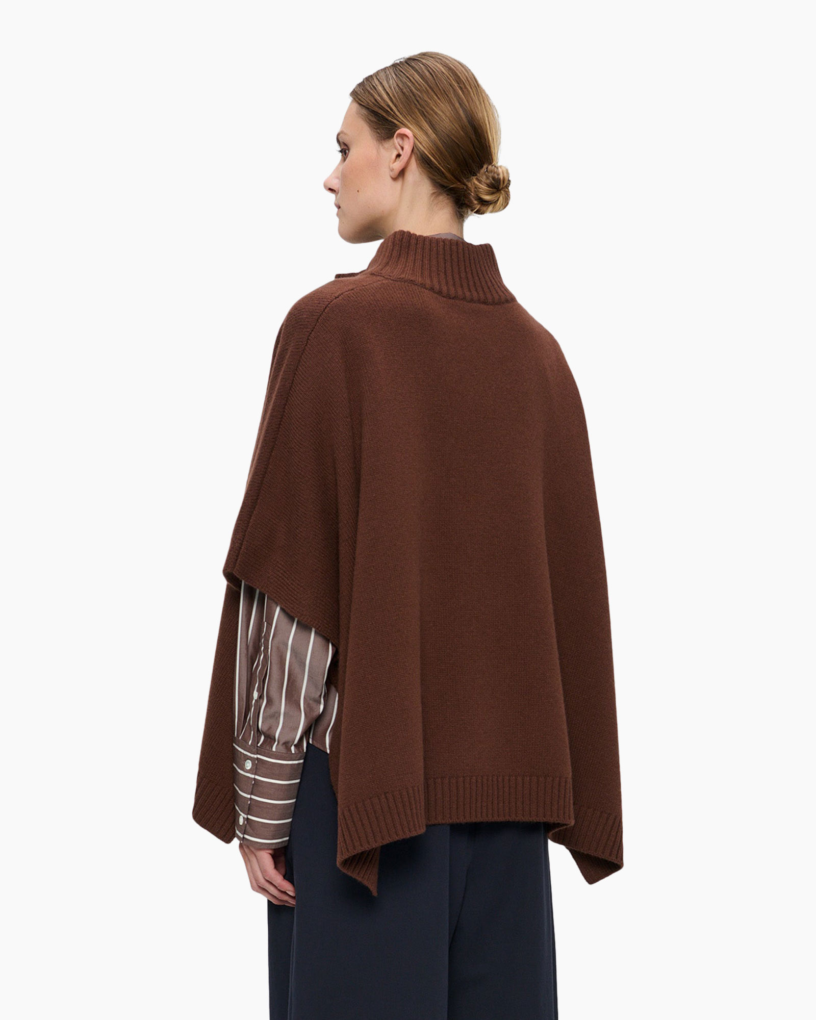 Spencer Fine Wool Poncho Bruin