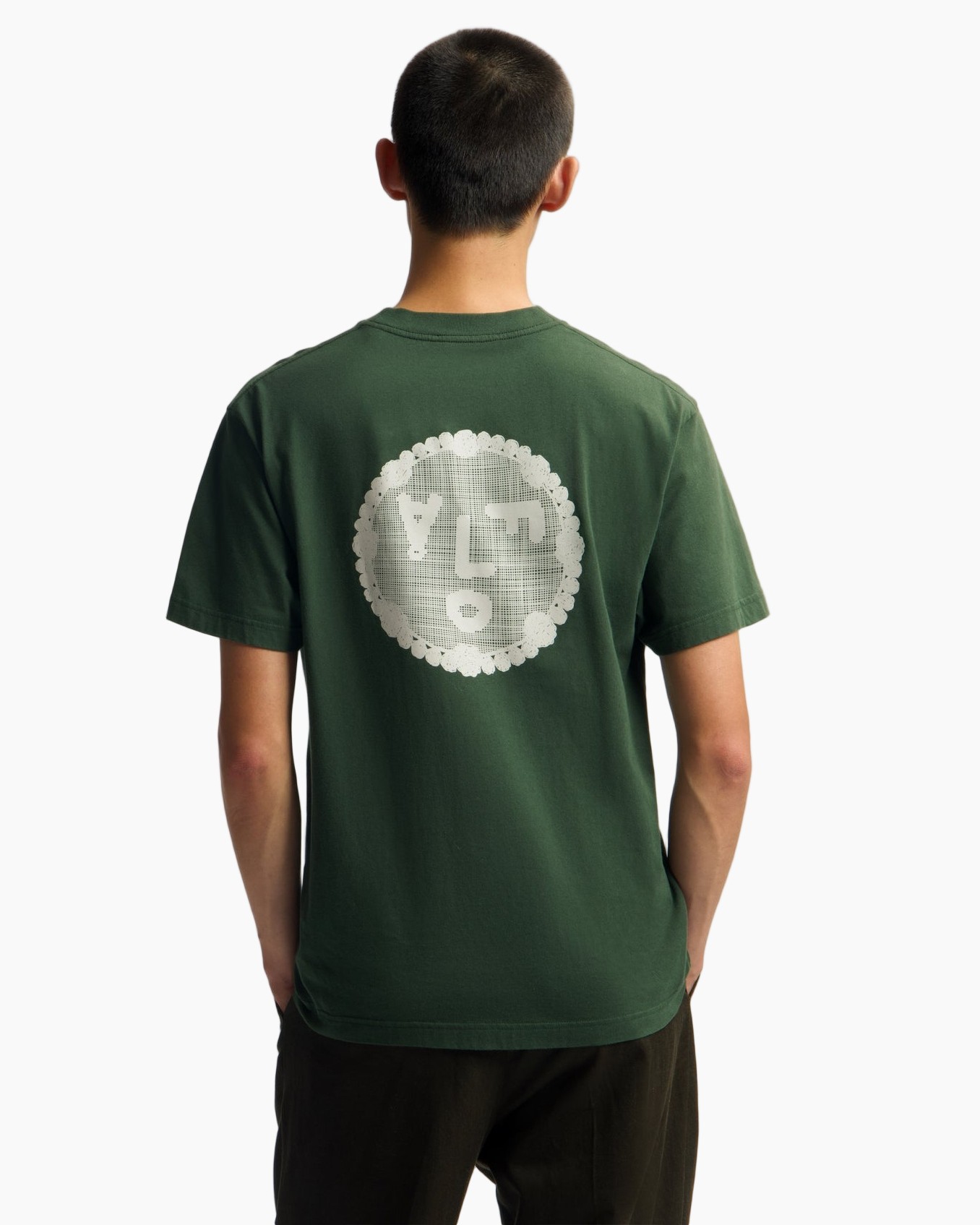 t-shirt, korte mouw, groen, rugprint op rug, cirkel patroon