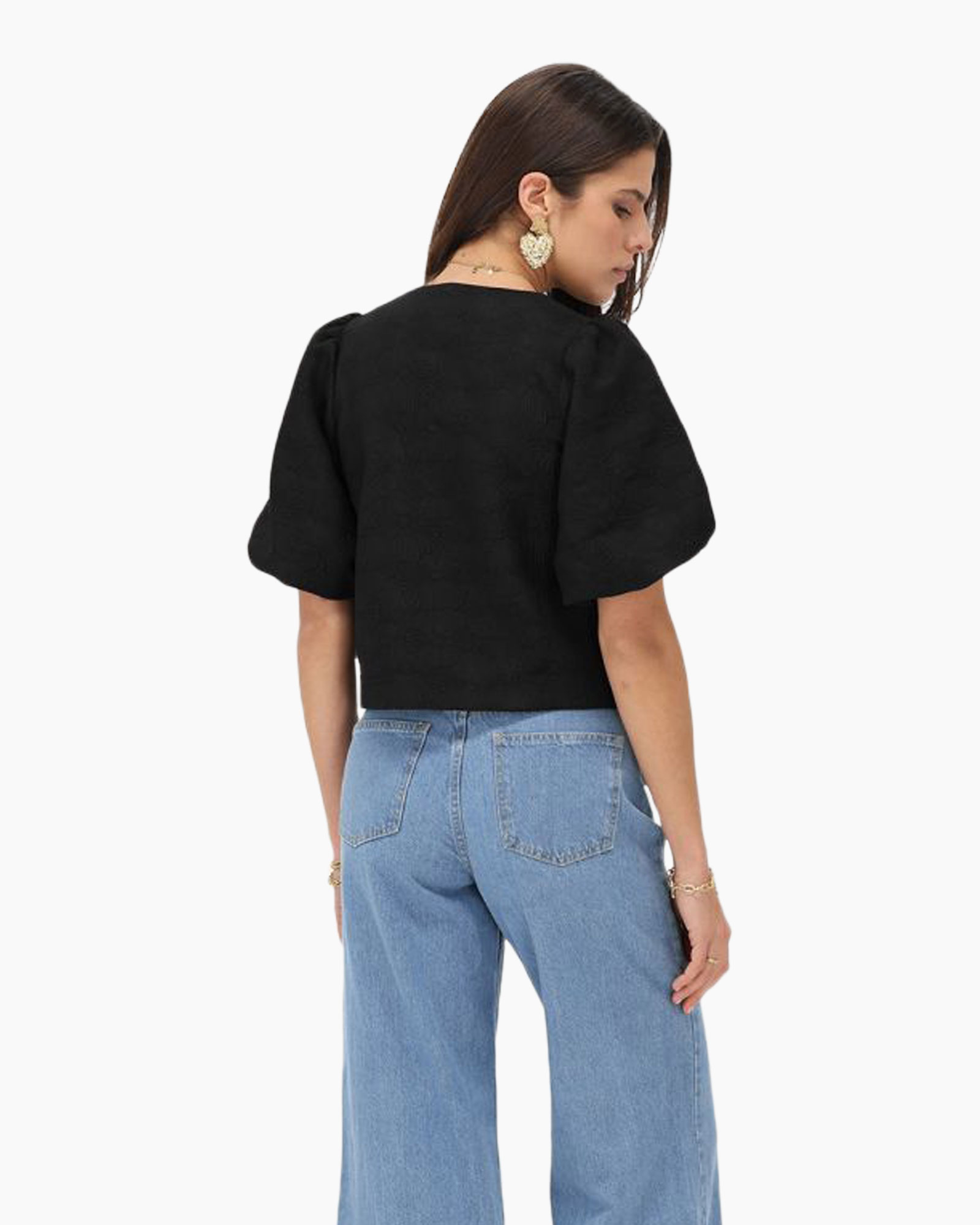 Top Top With Puff Sleeves And Flower Ja Zwart