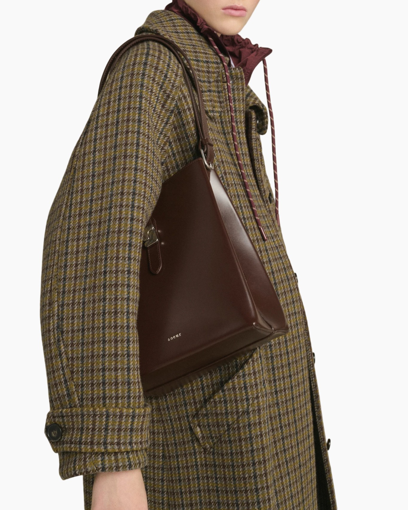 jas, ruitpatroon, haringkop, bruine tas, schoudertas