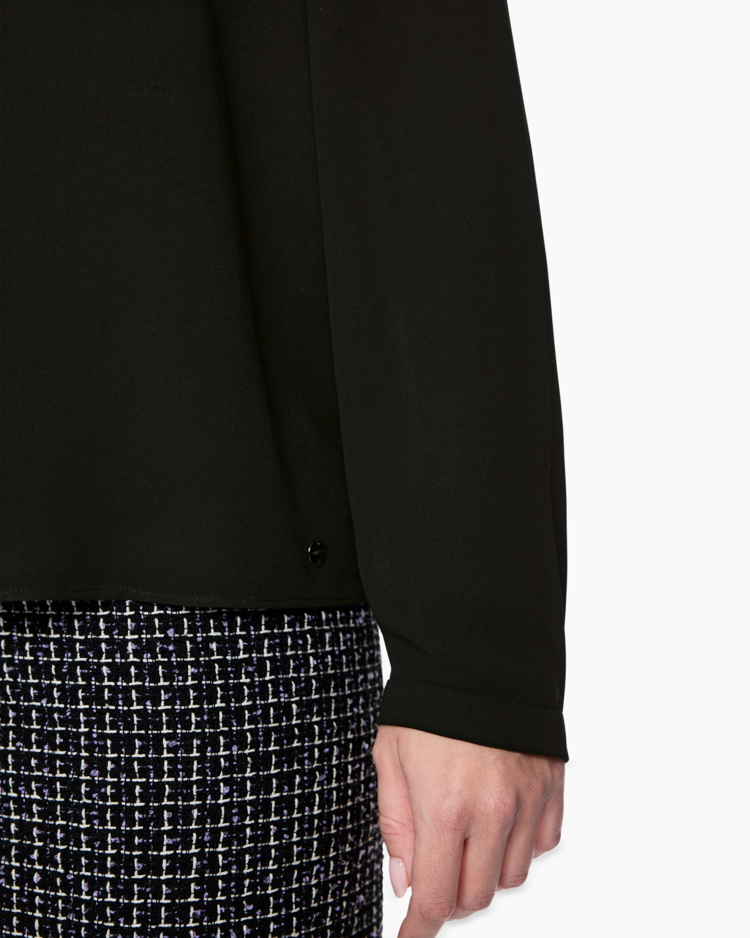 jas zwart, lange mouw, egale kleur, slanke pasvorm, textured rok