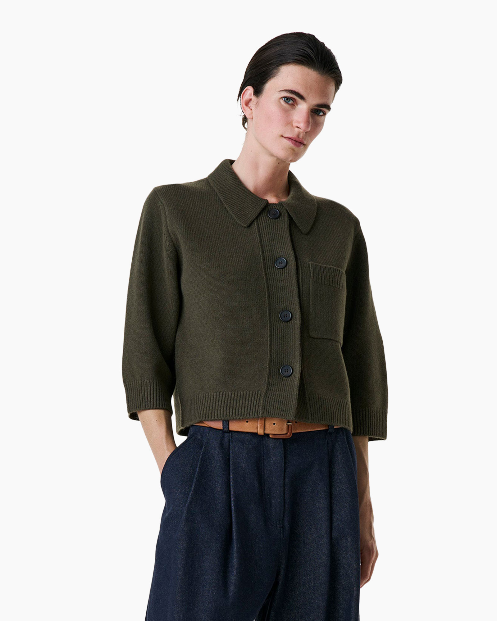 vest-sac, donker olijfgroene, gebreide cardigan, knopen, kraag