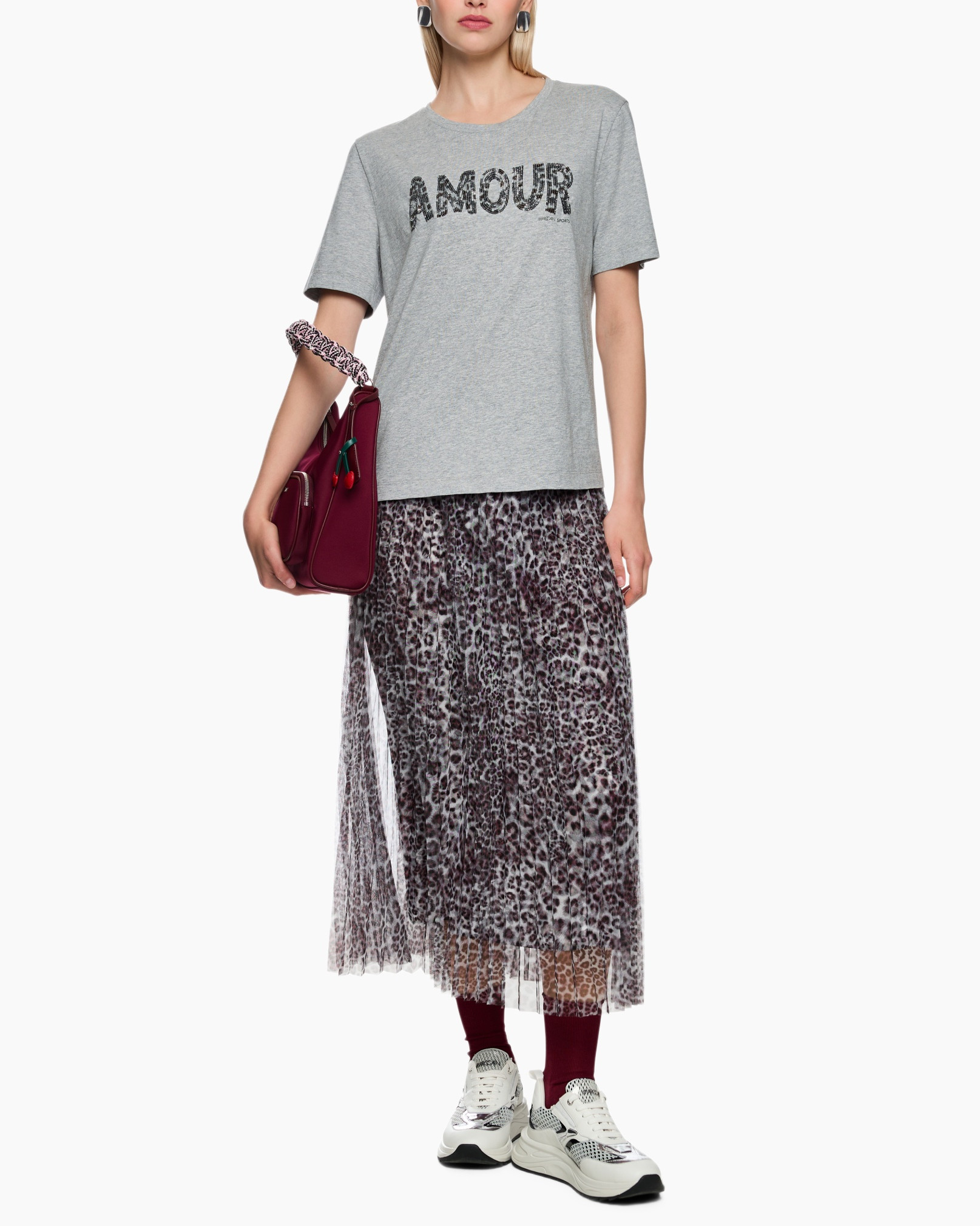 Kleding, Rok, T-shirt, Persoon, Strandkleding