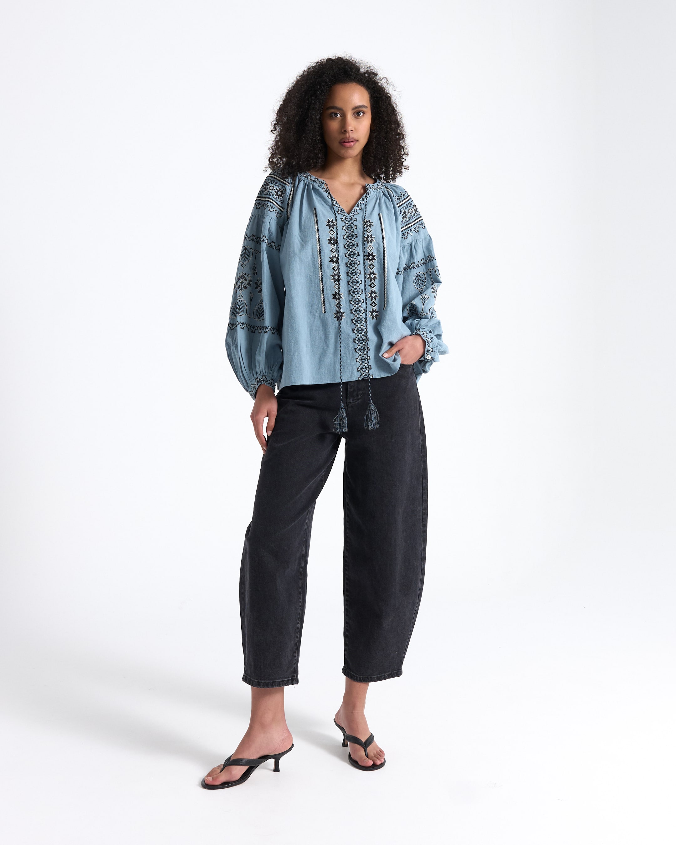 blouse, geweven, blouse met borduursels, blauw, lange mouwen