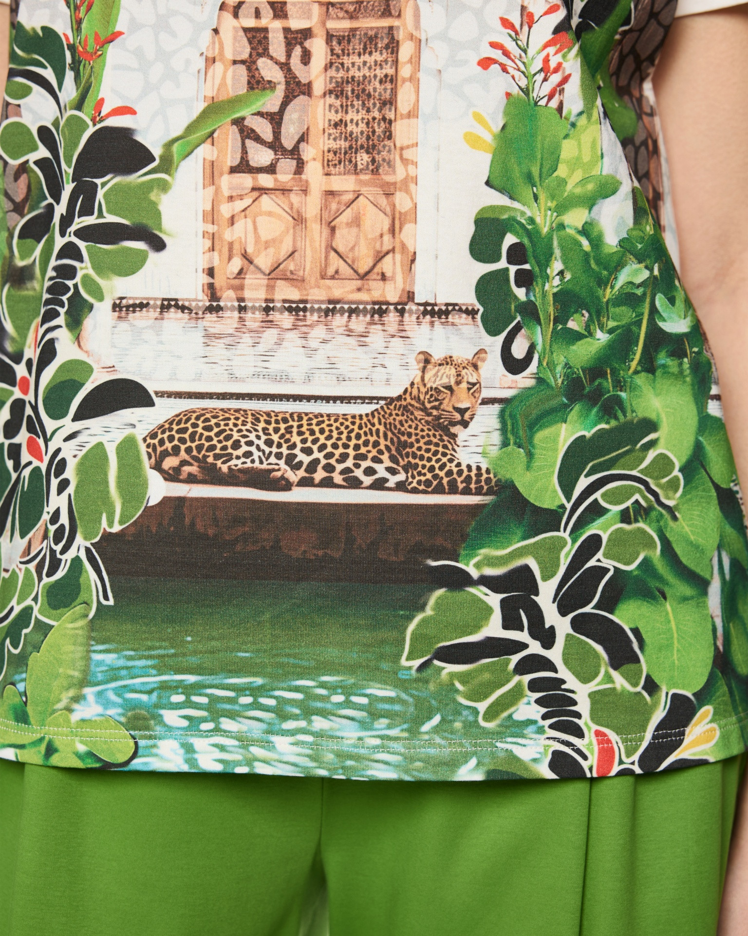 leeuwerik, jungle print, tropisch, zwembad, kleding