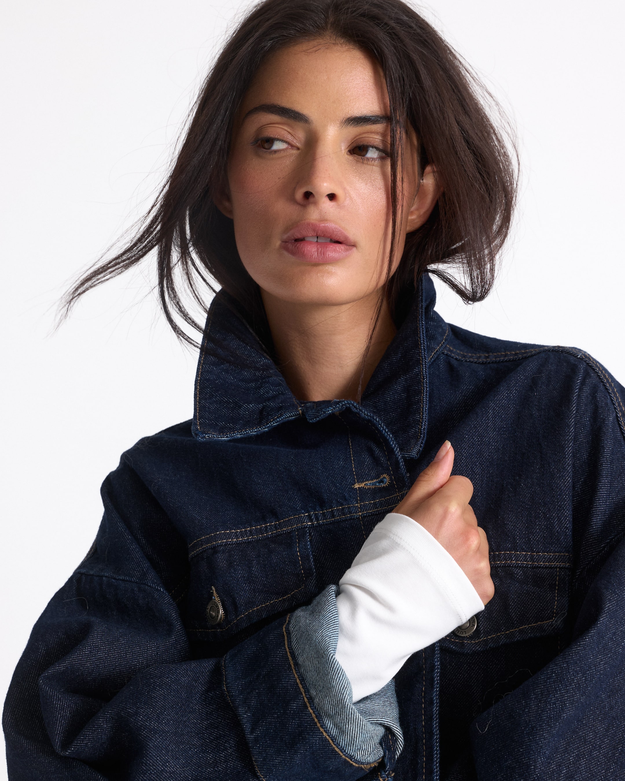 spijkerjack, denim, blauw, knopen voorkant, zakflappen