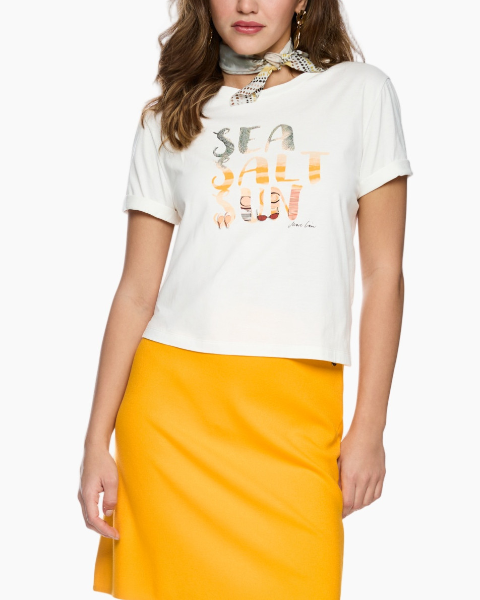 t-shirt, short sleeve, graphic tee, white, scarf accessory