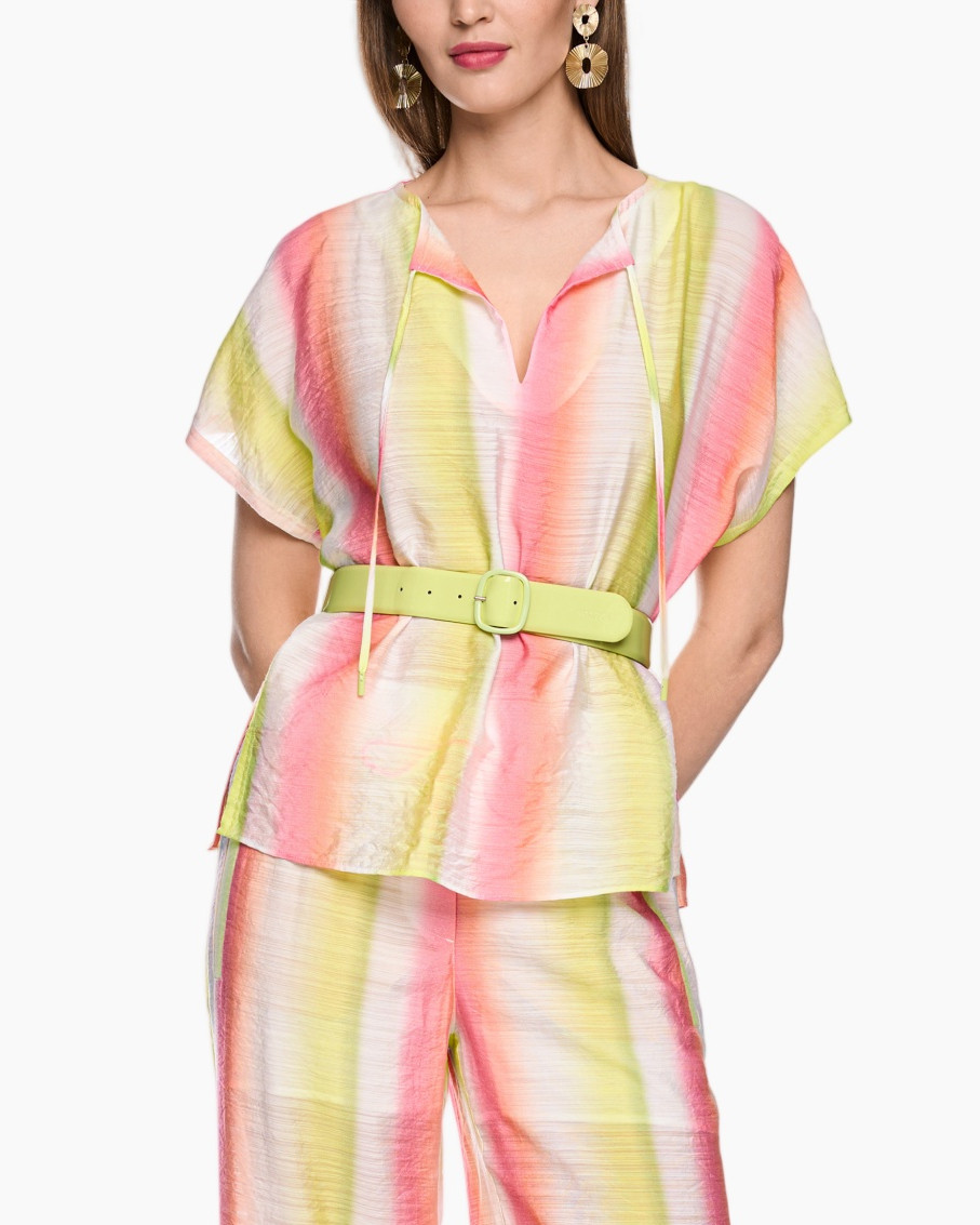 túnica, cinturón, tie-dye, manga corta, pantalón