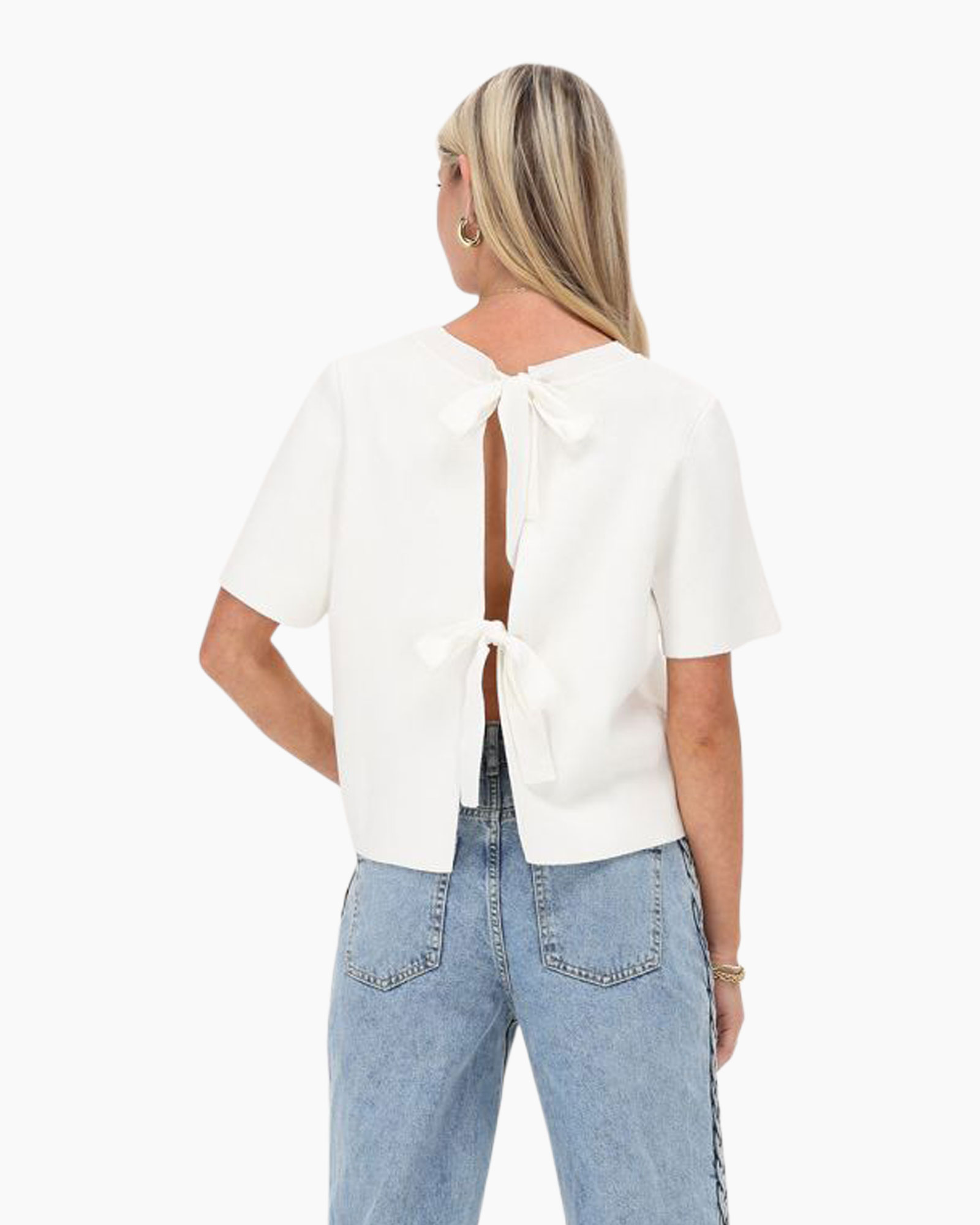 Top T-shirt With Bows On The Back Wit