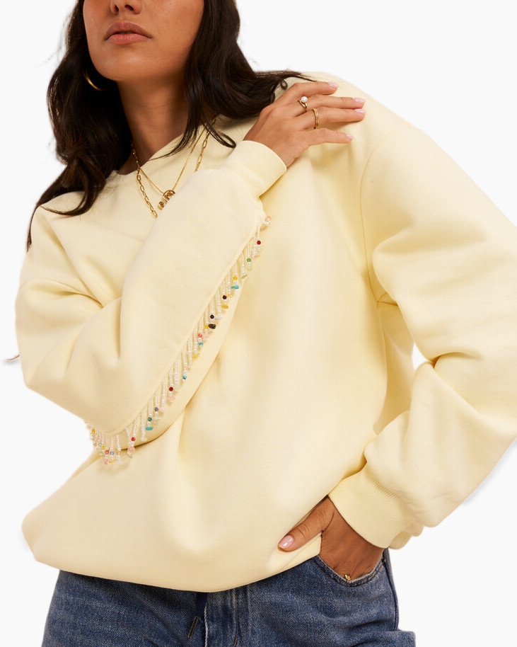 sweatshirt, creme, versierde, kralenrand, lange mouw