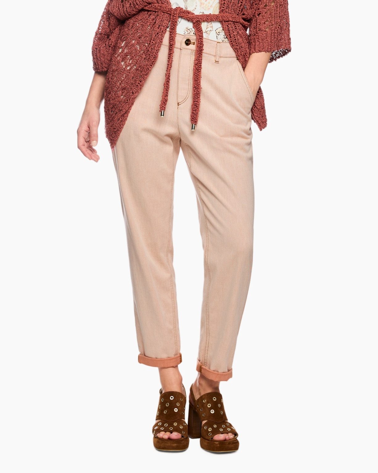 beige pants, tapered trousers, high waist, belted waist, rolled cuffs