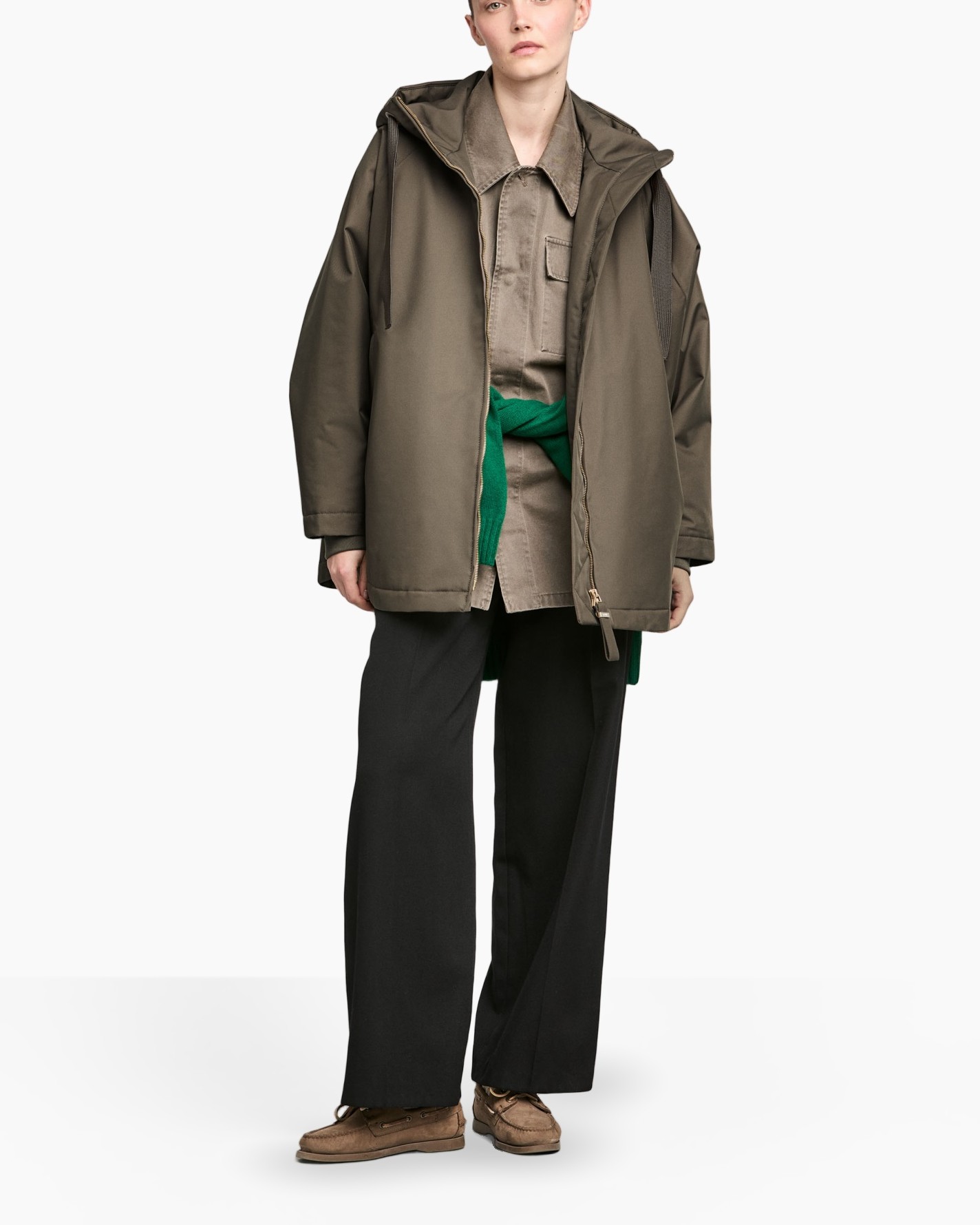 jas, hoge jas, olijfgroen, oversized, trainingsbroek