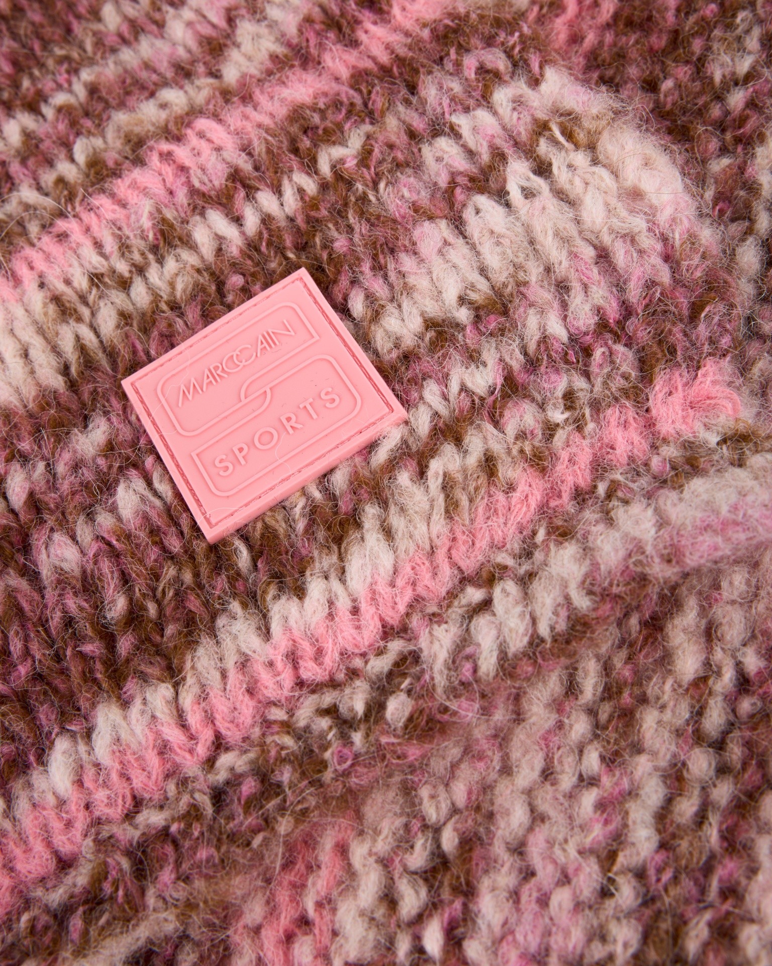 brei, sjaal, roze, meerdere_kleuren, merklabel