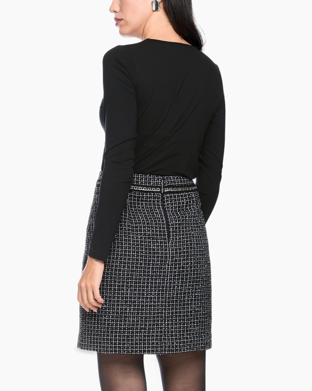 zwart top, tweed rokje, hoge taille, patroon rokje, vrouwen outfit