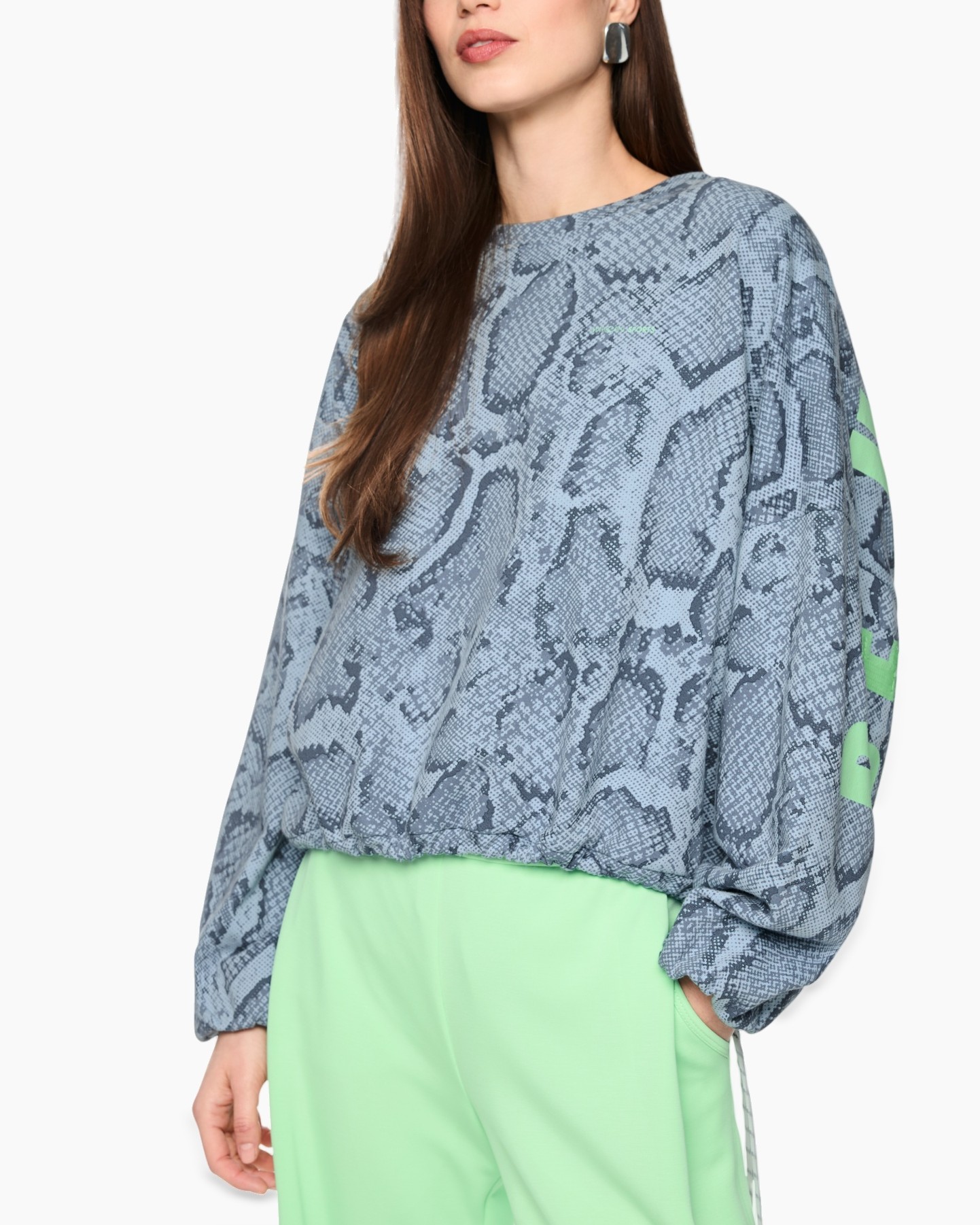 trui, krokodillenprint, blauw, lange mouwen, twithel zoom?