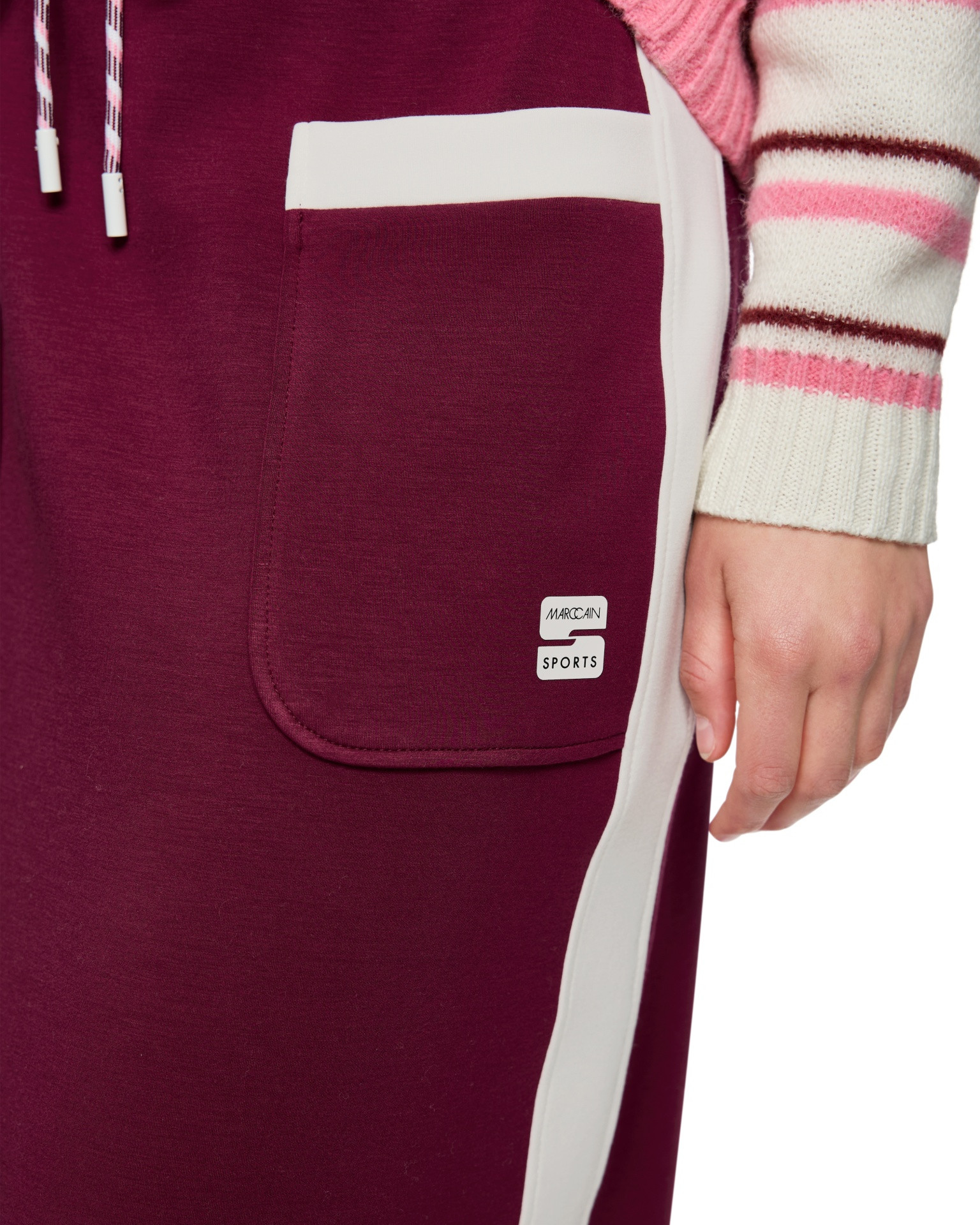 Clothing, Long Sleeve, Sleeve, Pants, Sock