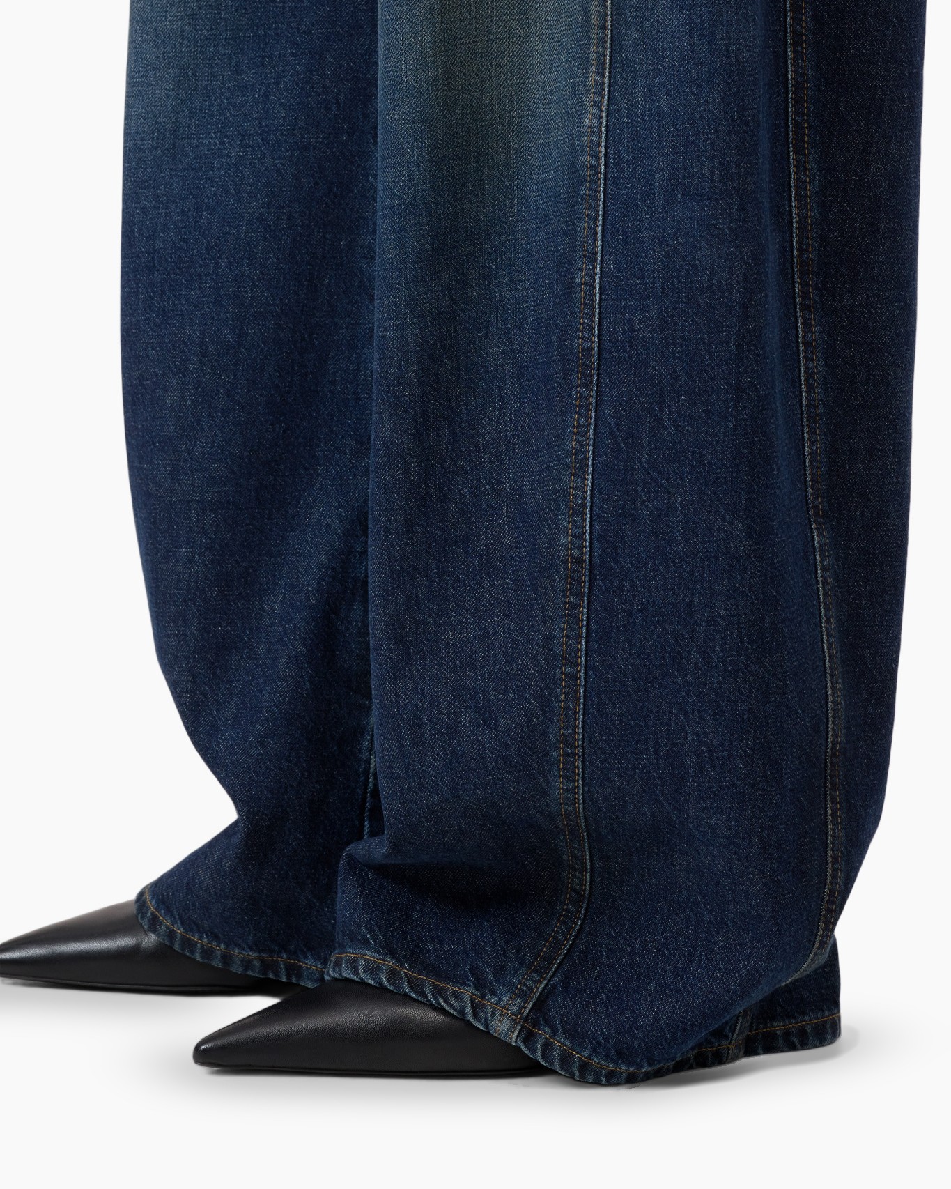 denim, jeans, blauw, wijdgaande, puntig neu