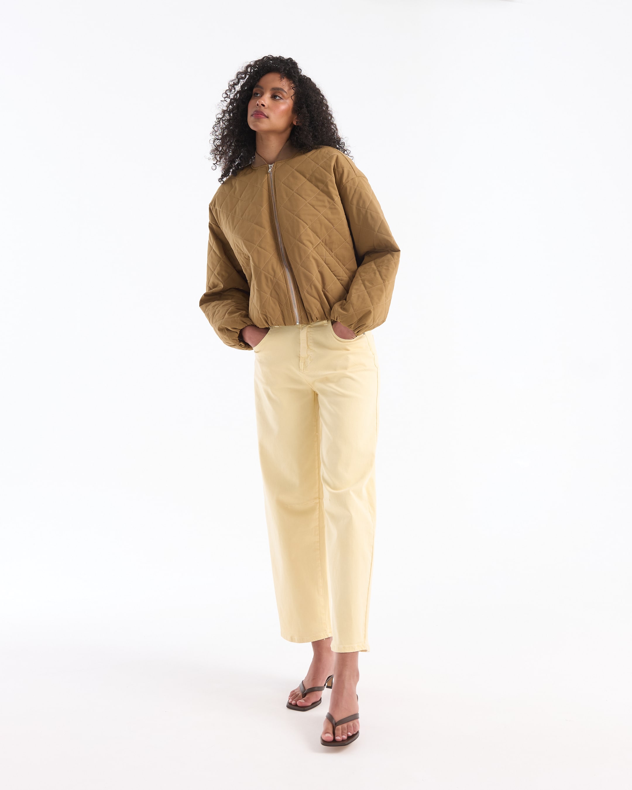 quilted jacket, puffer jacket, brown, zip front, long sleeves