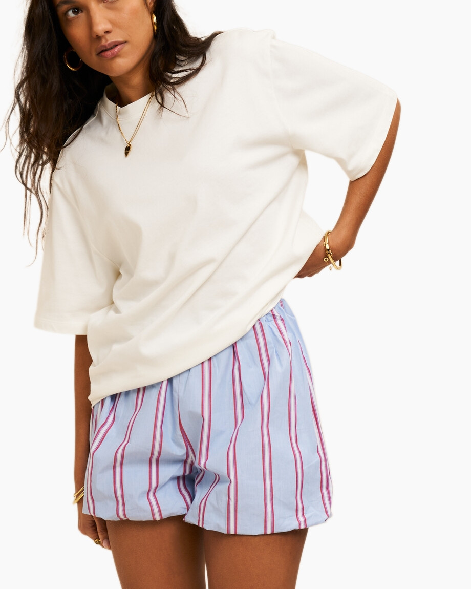 Blouse, Beachwear, Shorts, Bracelet, Necklace