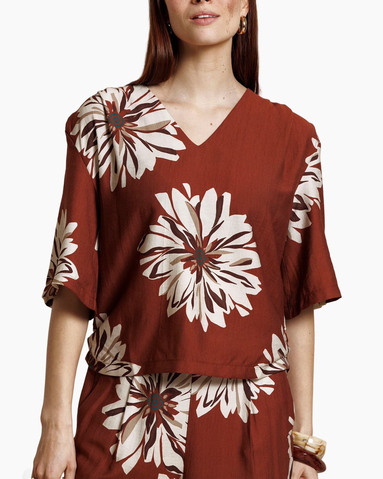 top, blouse, floral, print, roodbruin