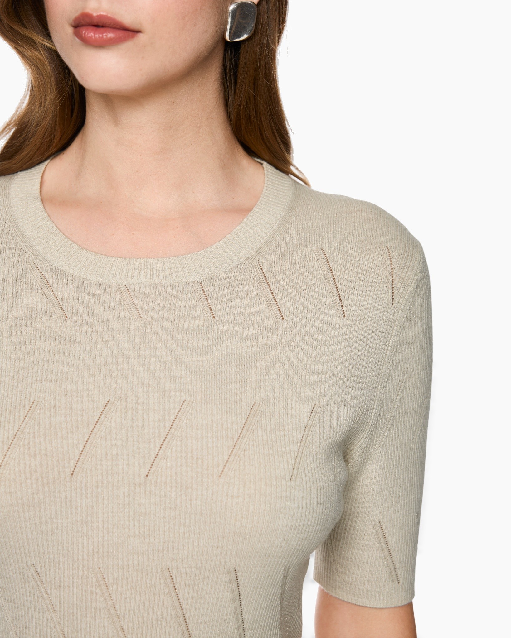 beige trui, cirkelhals, korte mouw, gebreide top, diagonaal stikpatroon