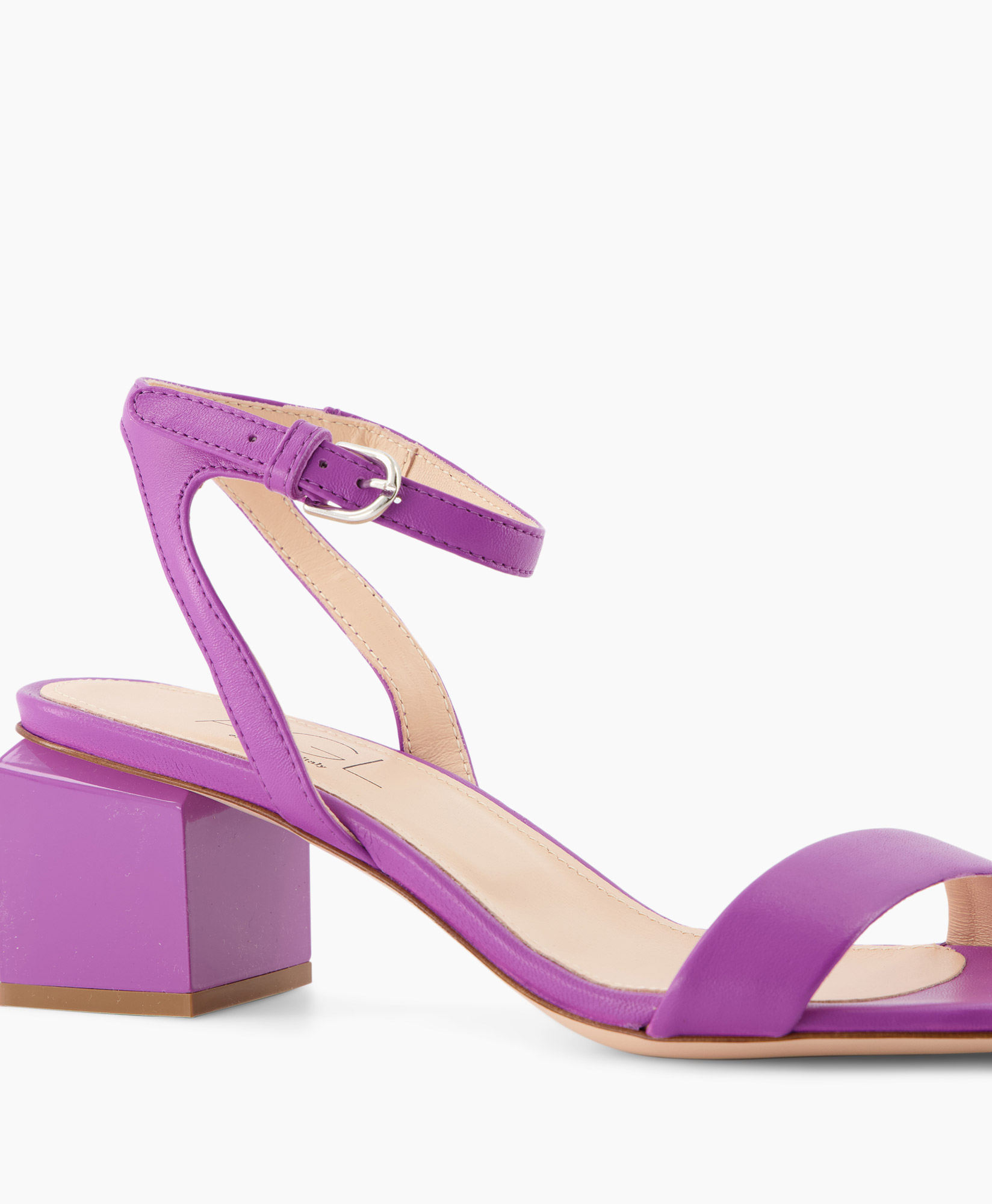 Agl Pump Angie Paars