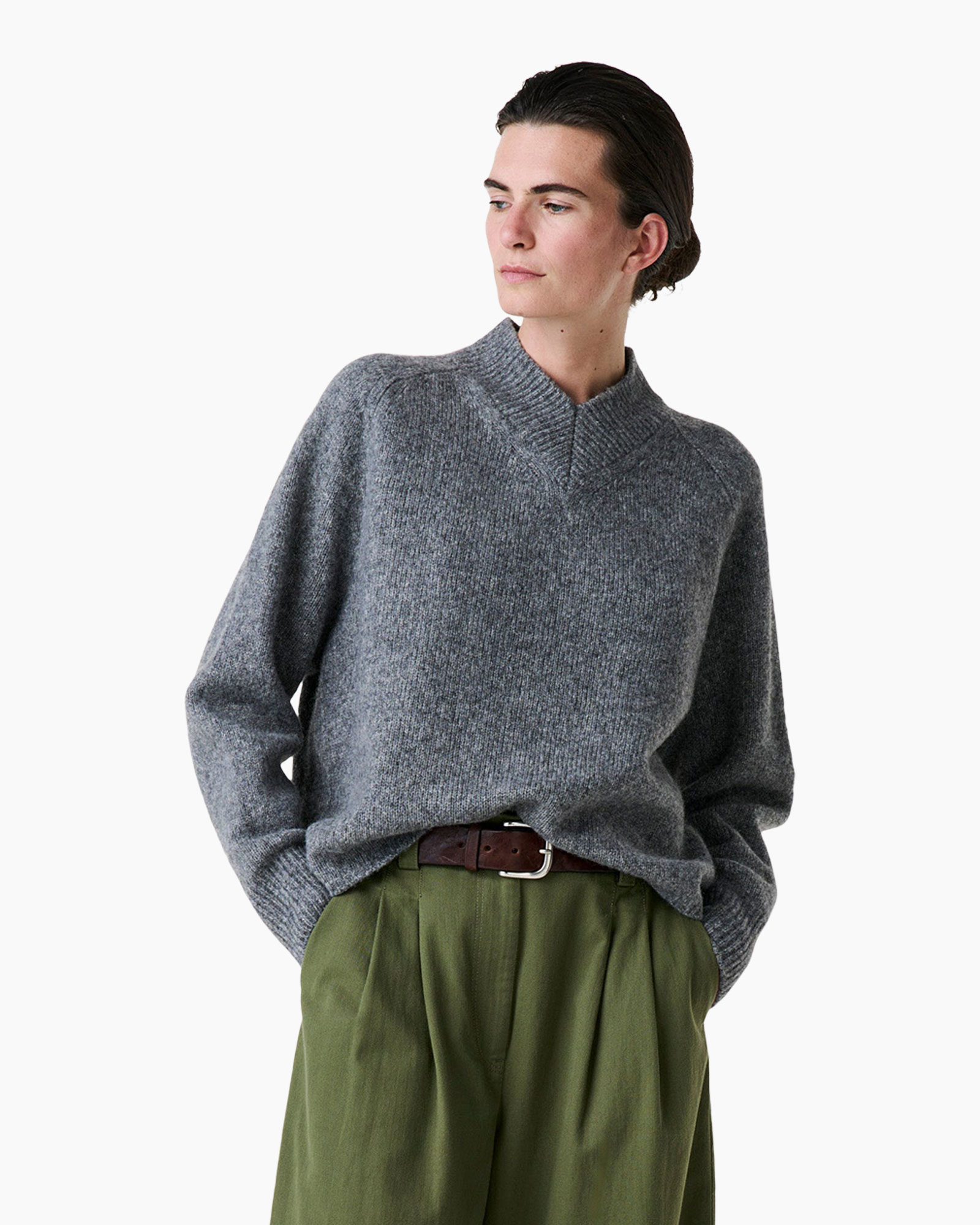 trui, örmeknit, gris, rondhals, losse pasvorm