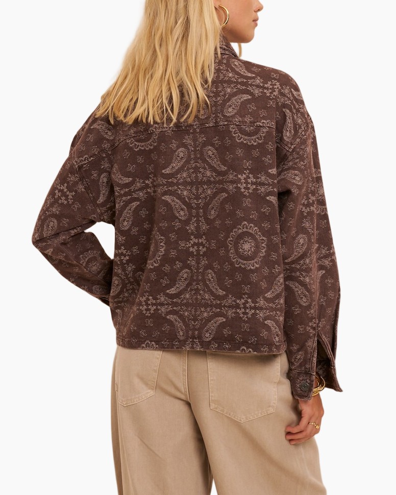 bruin paisley jas, paisley dessin, mouwjasje, bruin top, casual jasje