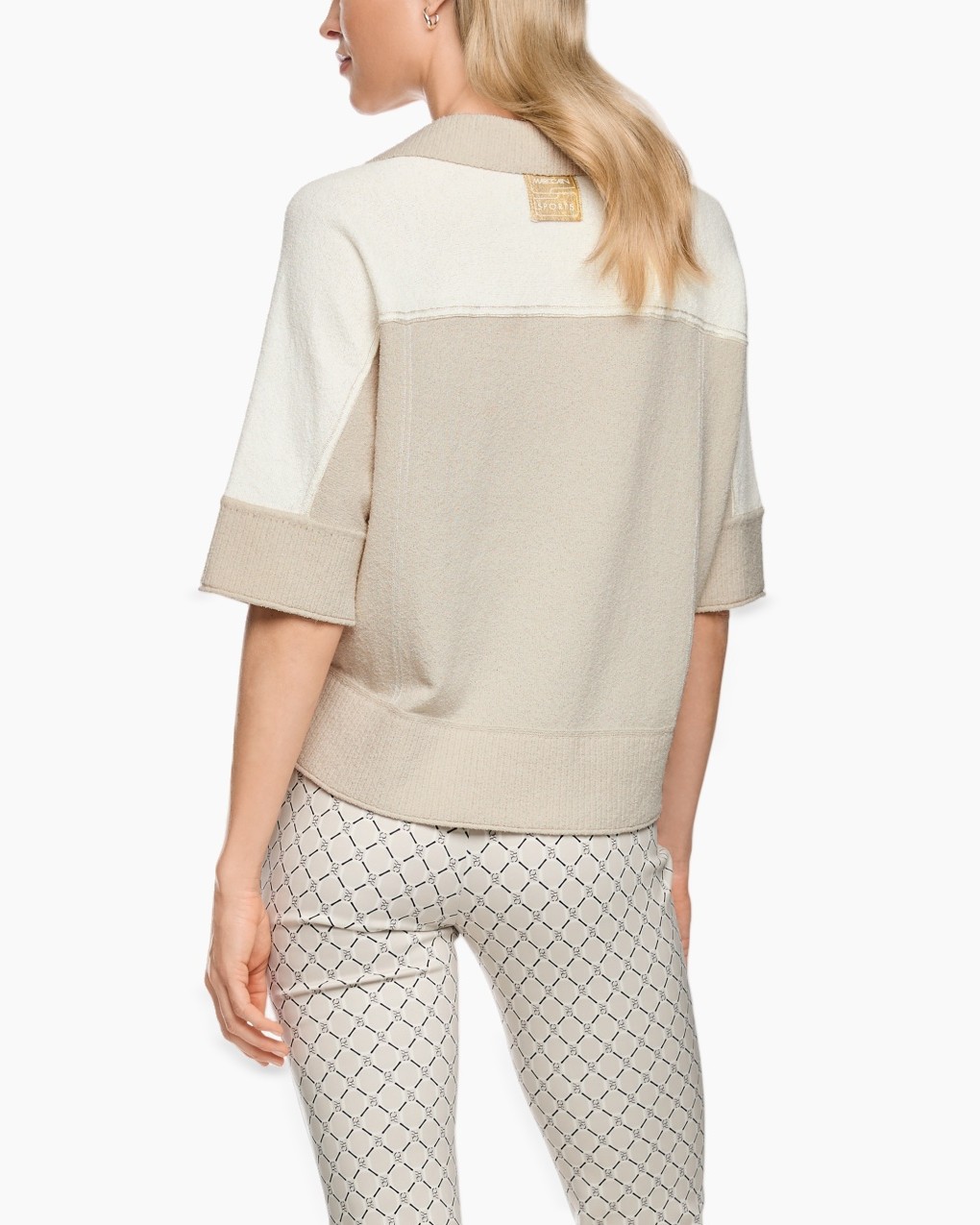 trui, v-hals, geel knoop, beige, driekwarts mouw
