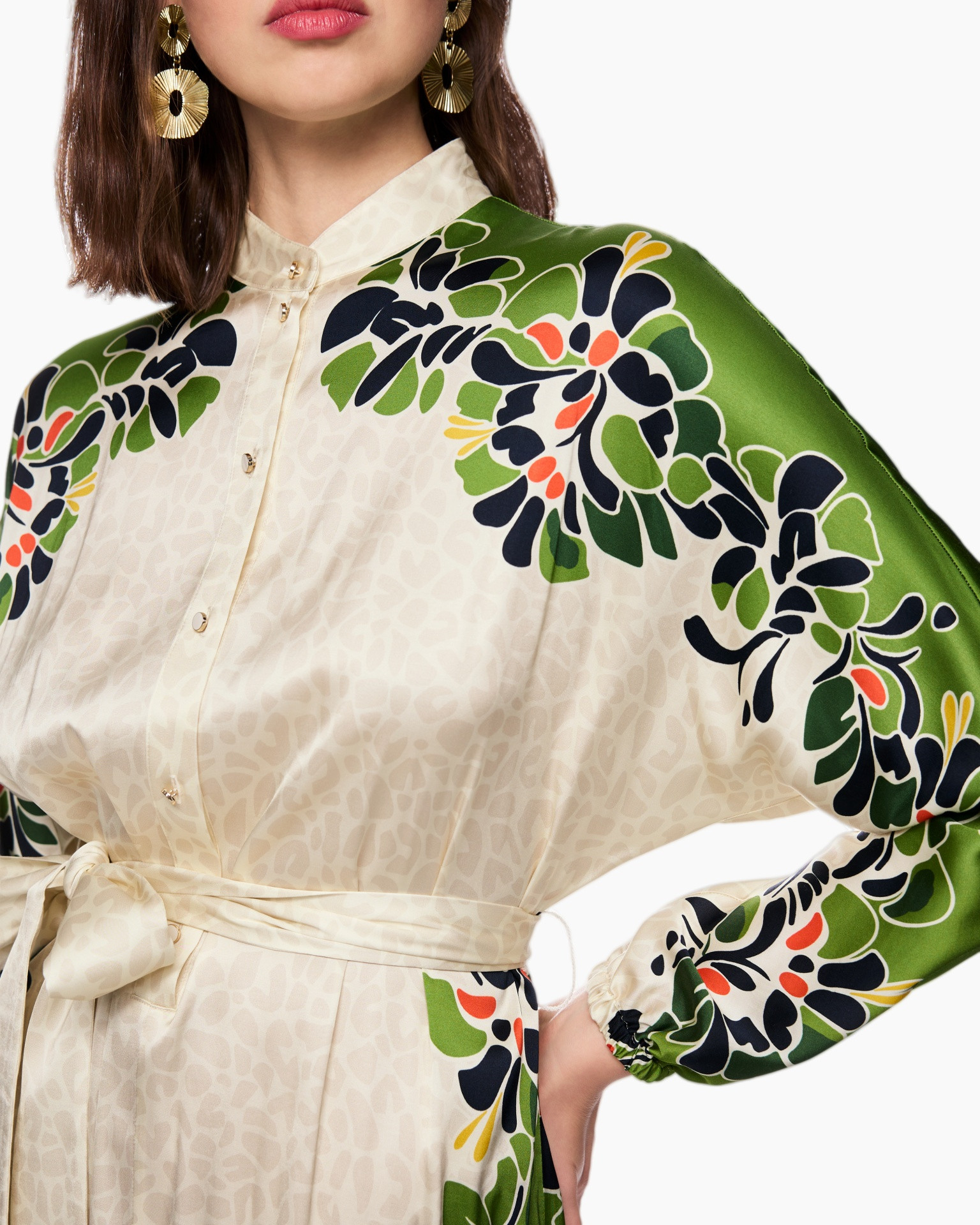 blouse, blouse afgedrukt, langere mouw, knopen voorstuk, zachte tailleband