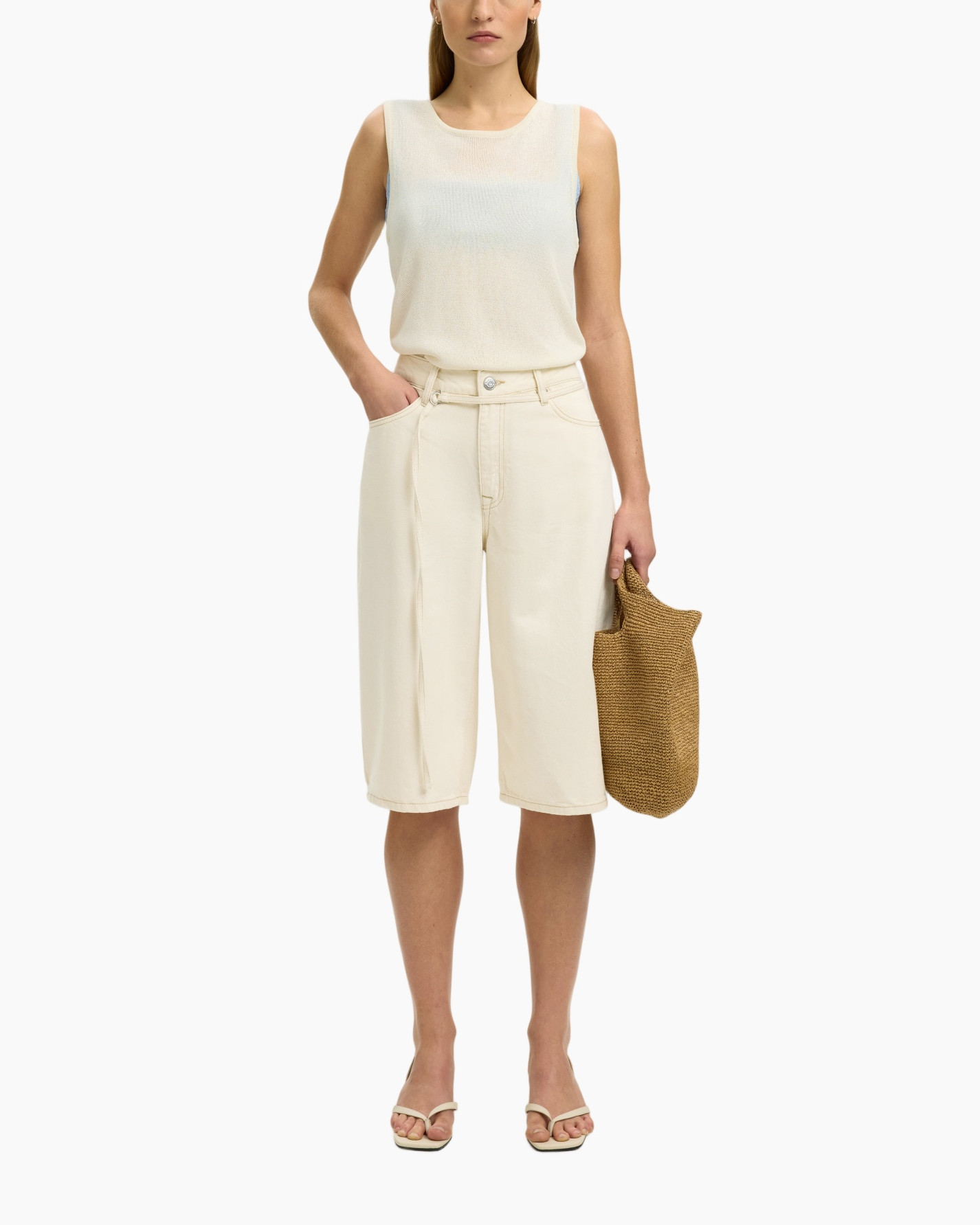 tank top, sleeveless, knit top, light color, bermuda shorts