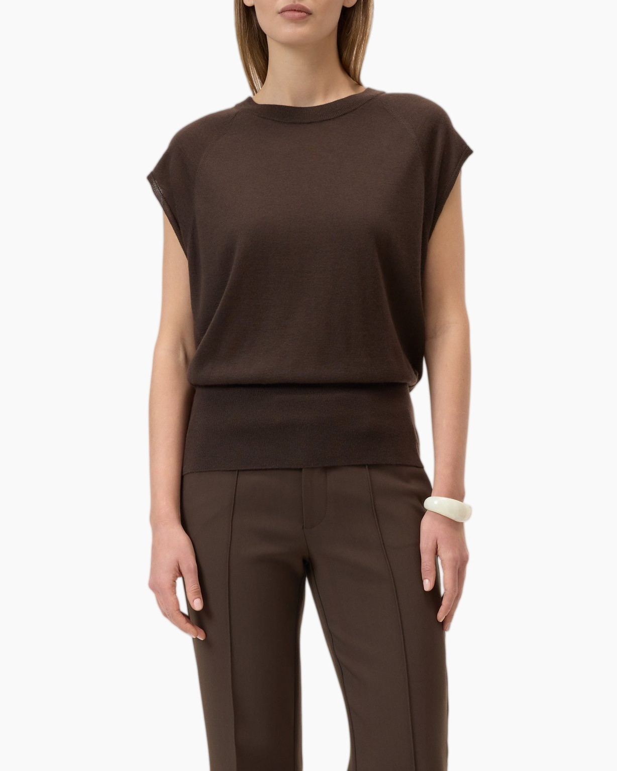 turtleneck, top brei, bruine top, mouwloos, casual fit