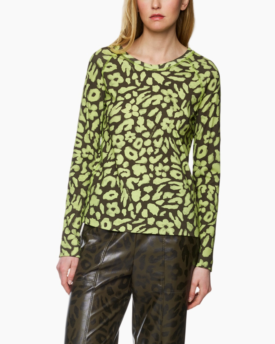 leopard print, green top, long sleeves, knit sweater, patterned shirt