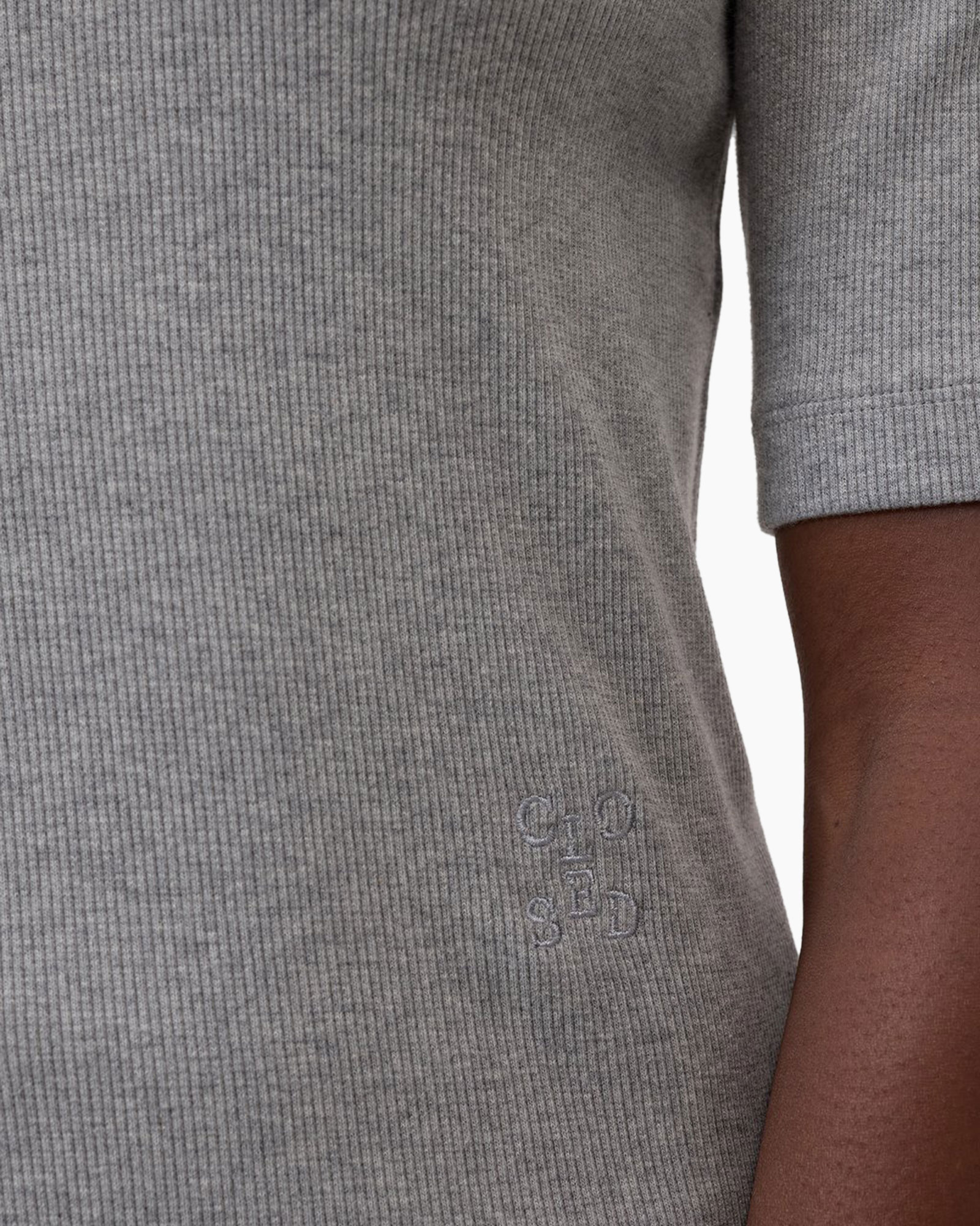 Kleding, T-shirt, Mouw, Lange mouwen, Persoon