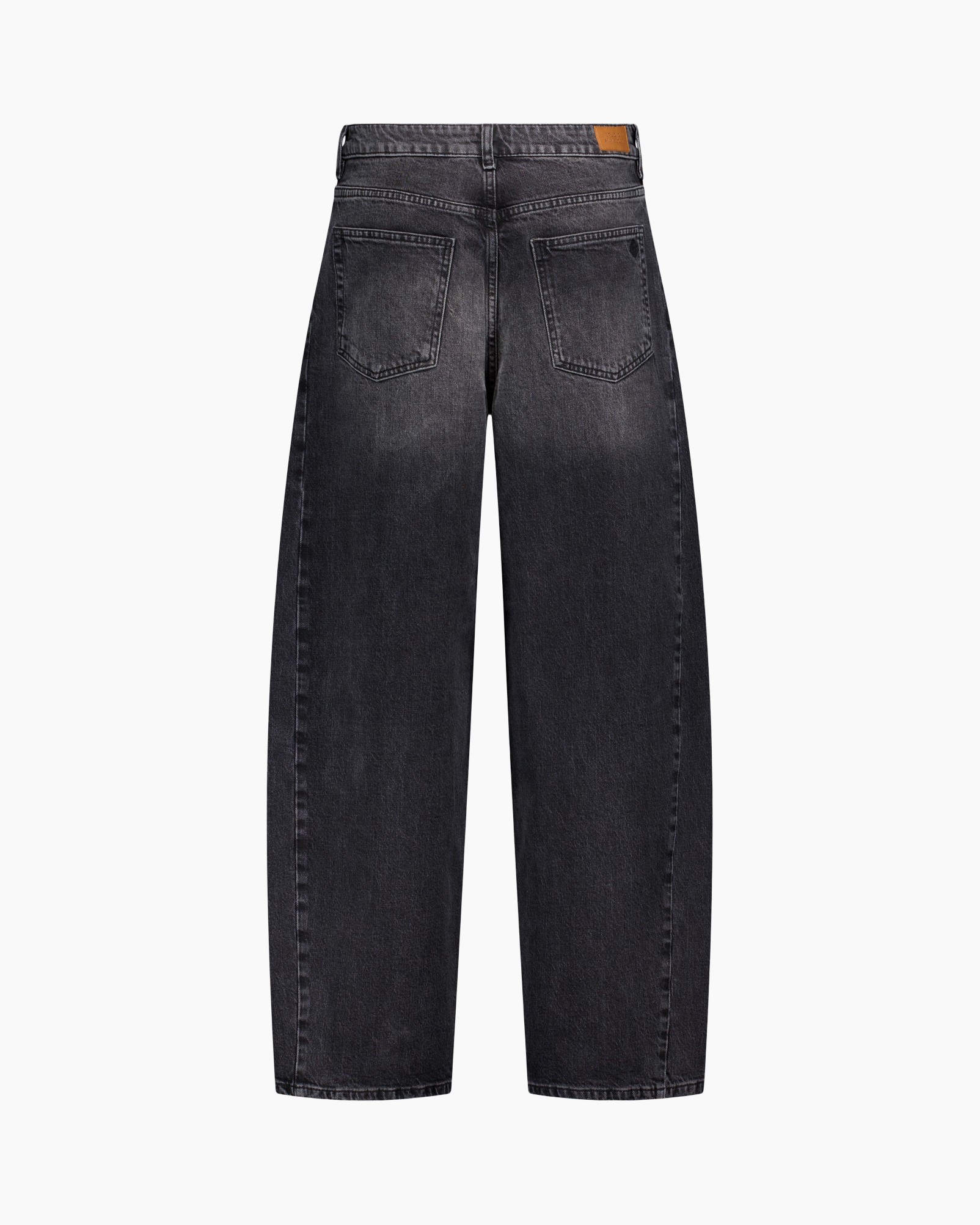 spijkerbroek, denim, achterzak, wijdere broek, grijze wassing