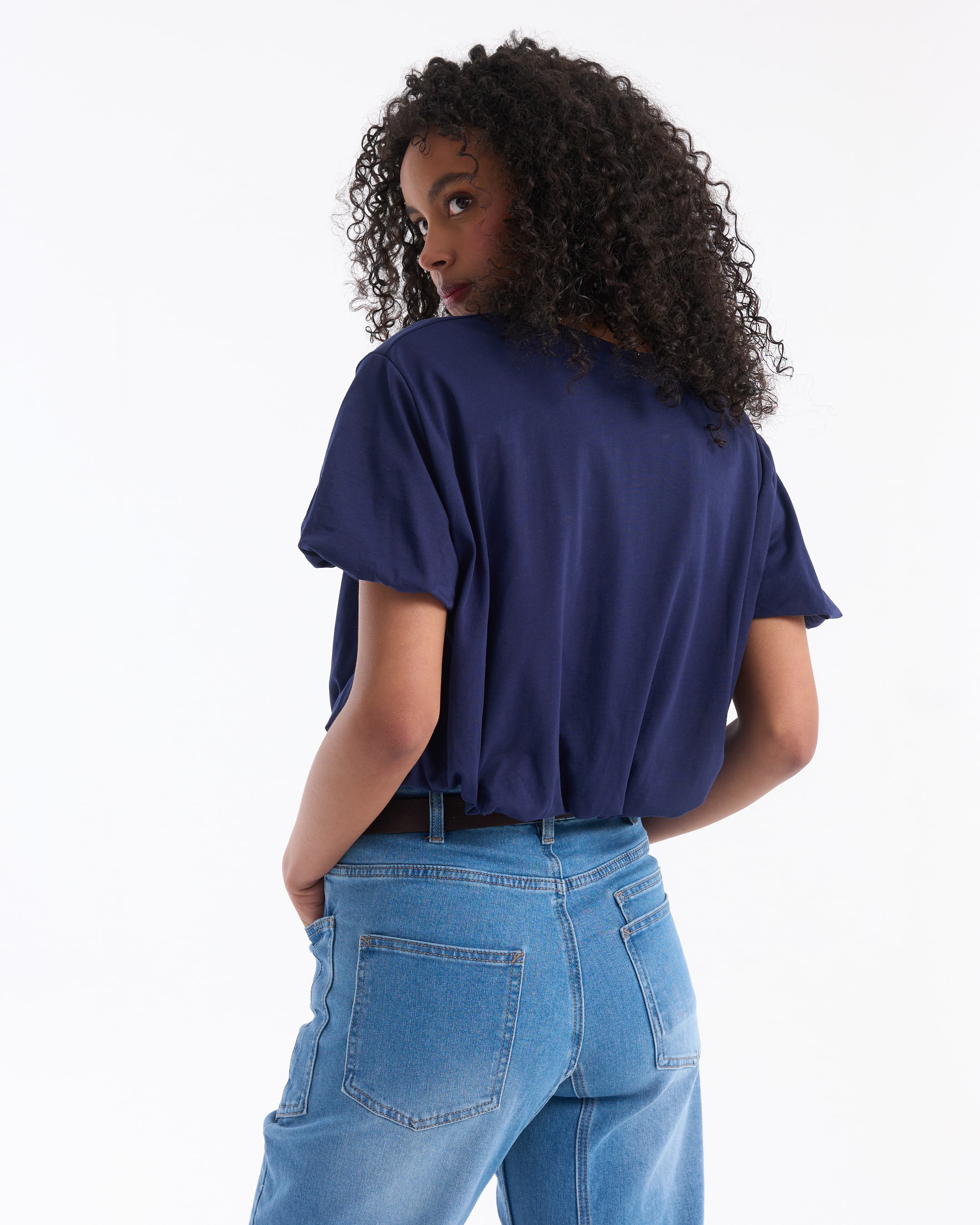 t-shirt, short sleeve, blue, hoodless, casual