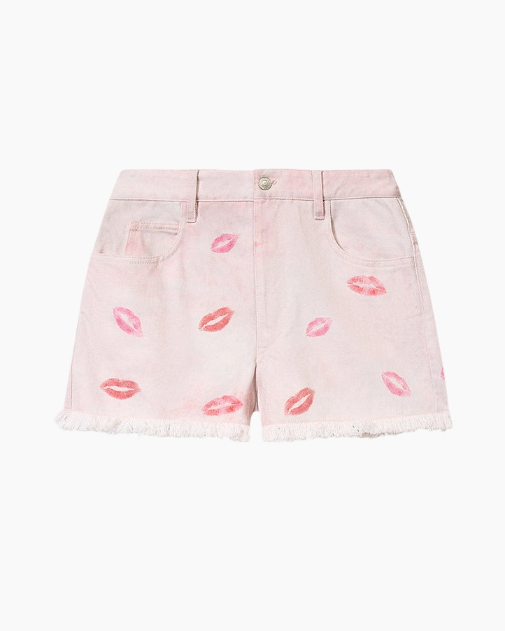 pink shorts, denim shorts, lip print, frayed hem, shorts with print