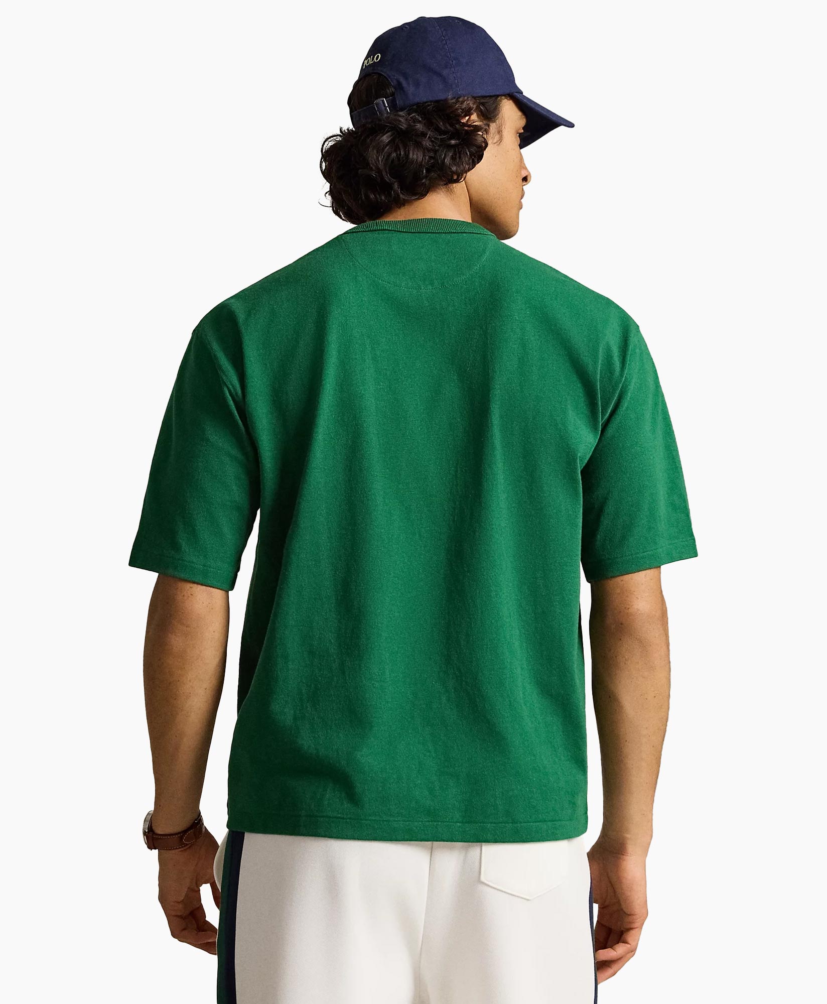 groene tshirt, kort mouw, rond hals, logo klein, casual kleding