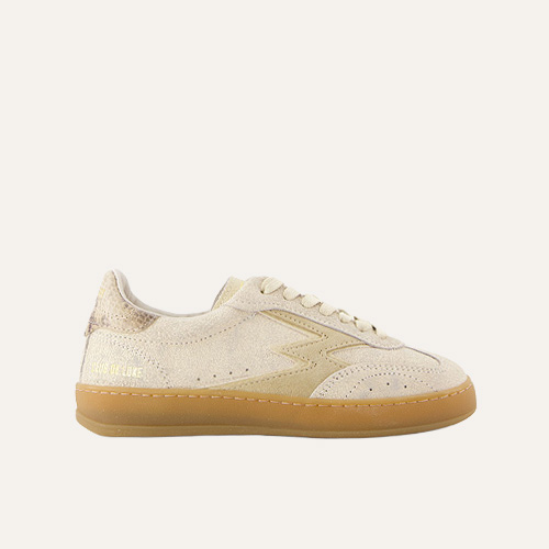 sneakers, lage sneaker, beige, perforatie, gum rubber zool