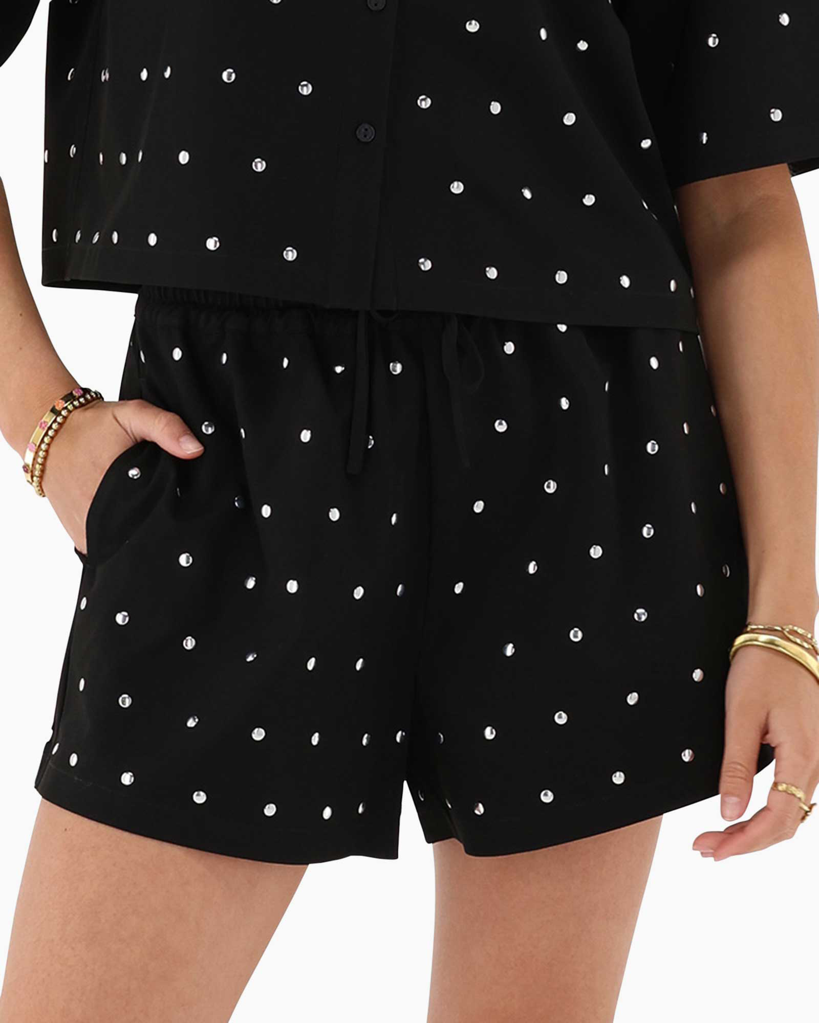 Short Short With Studs Zwart