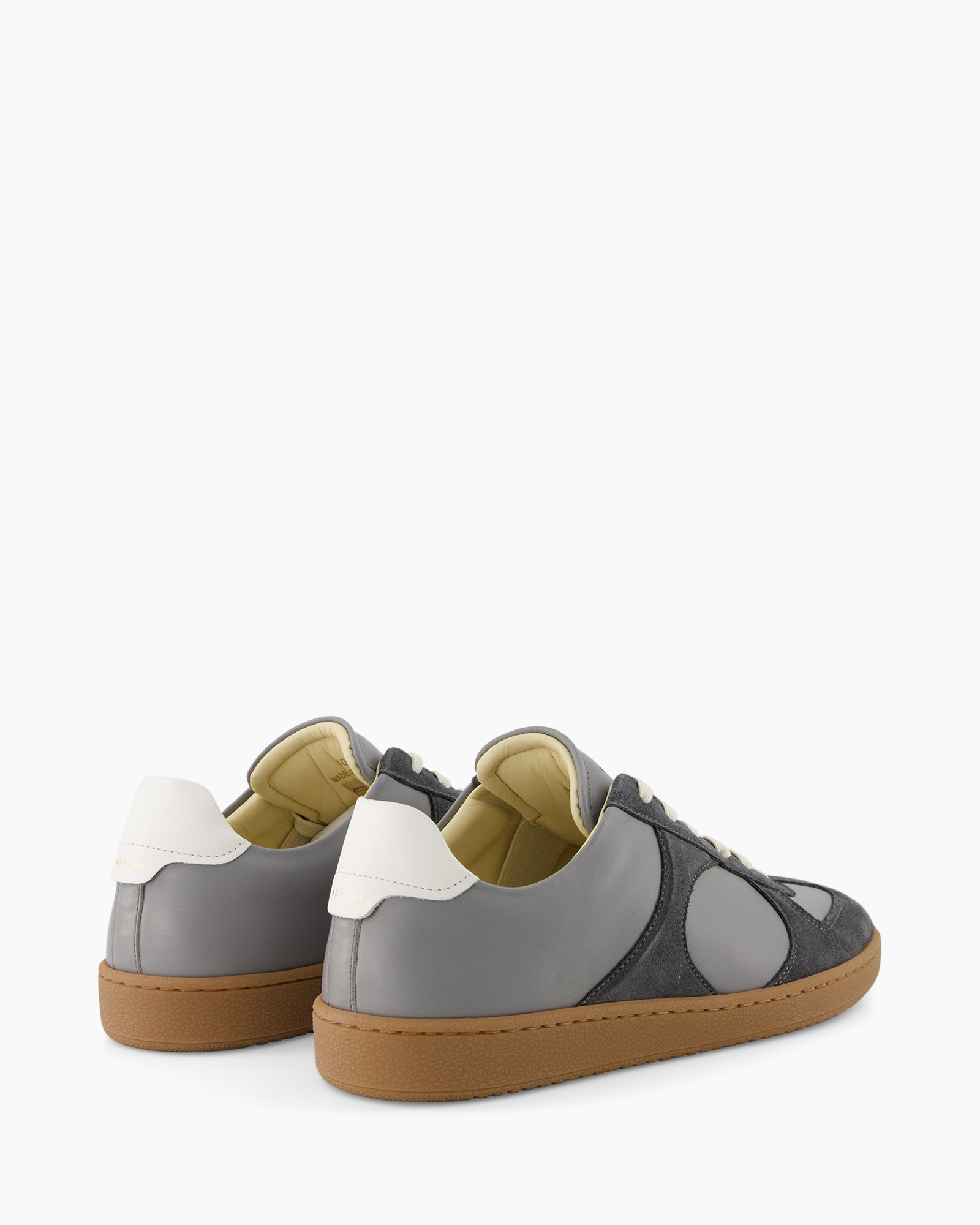 sneakers, grijs, leer, gum zool, lage top