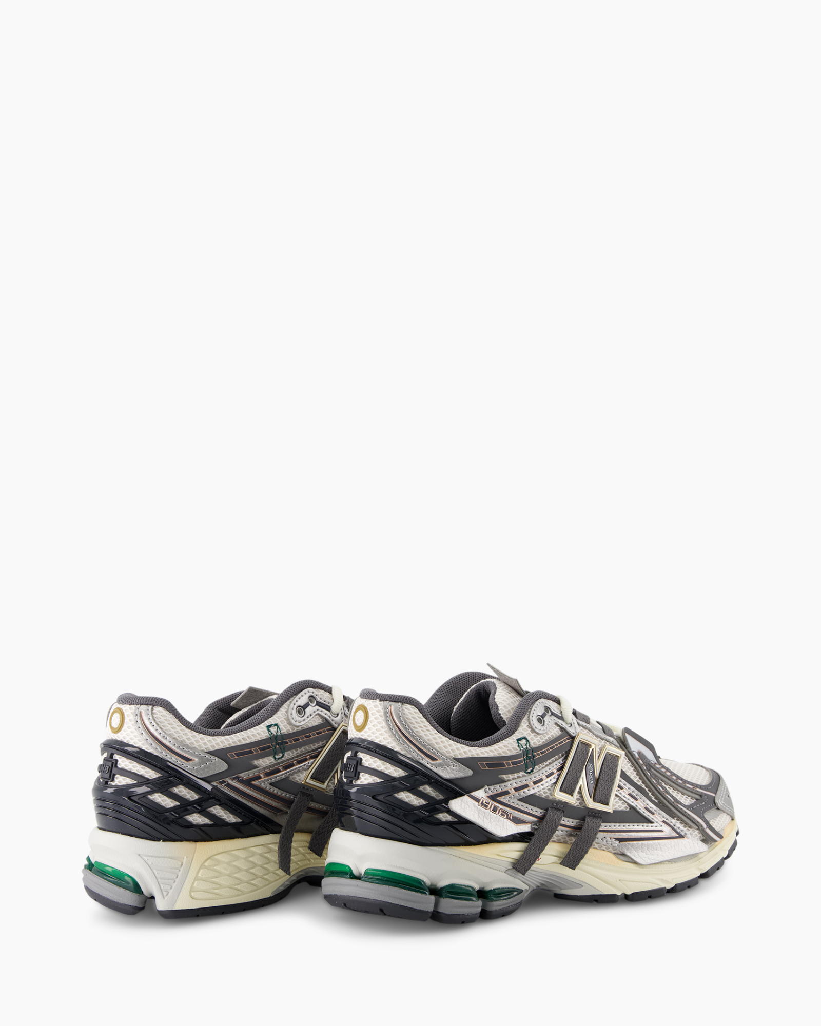 hardloopschoenen, sneakers, mesh, grijs tint, groene accent