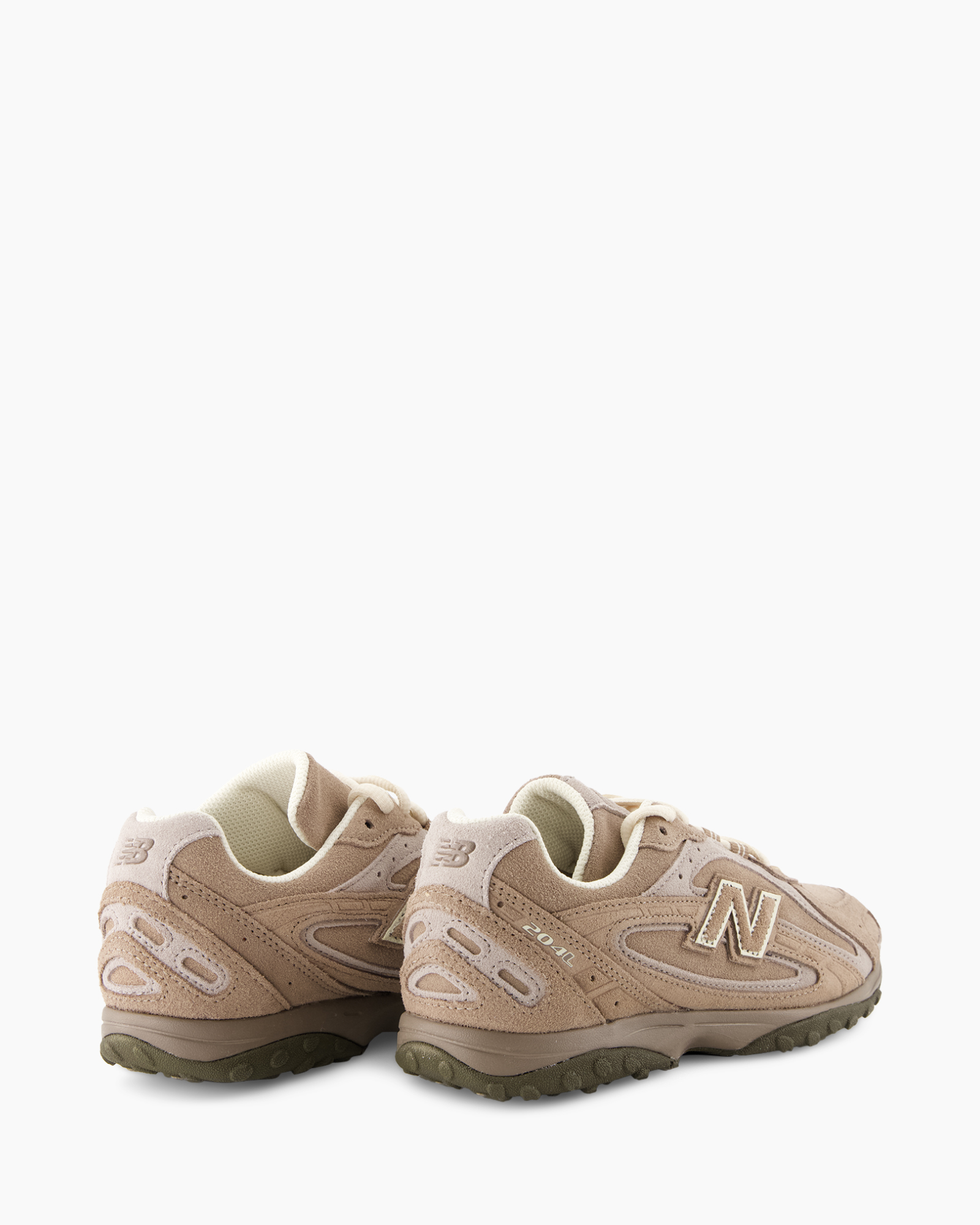 neakers, beige, suede, sport, slip-on?