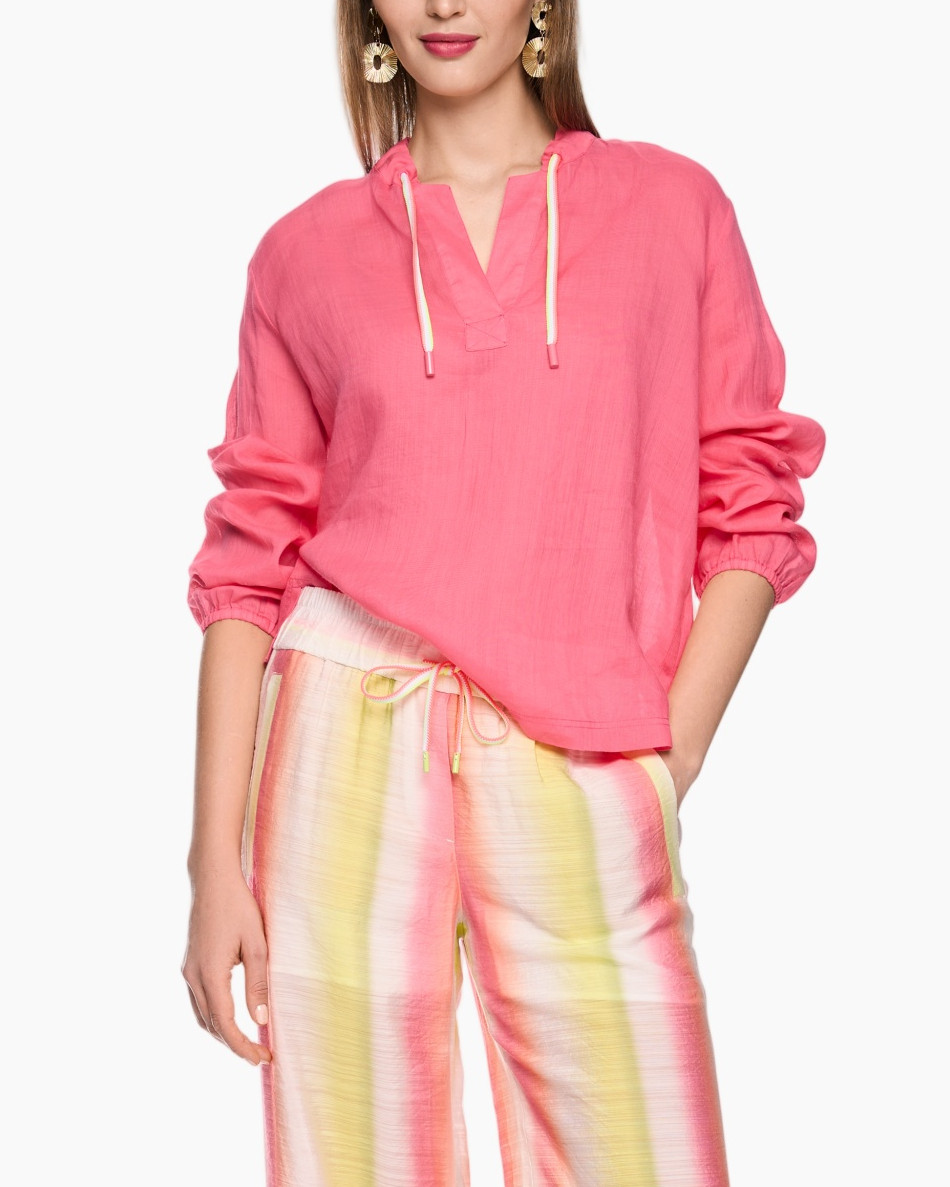 roze top, hooded blouse, lange mouwen, casual kleding, trekkerskoord