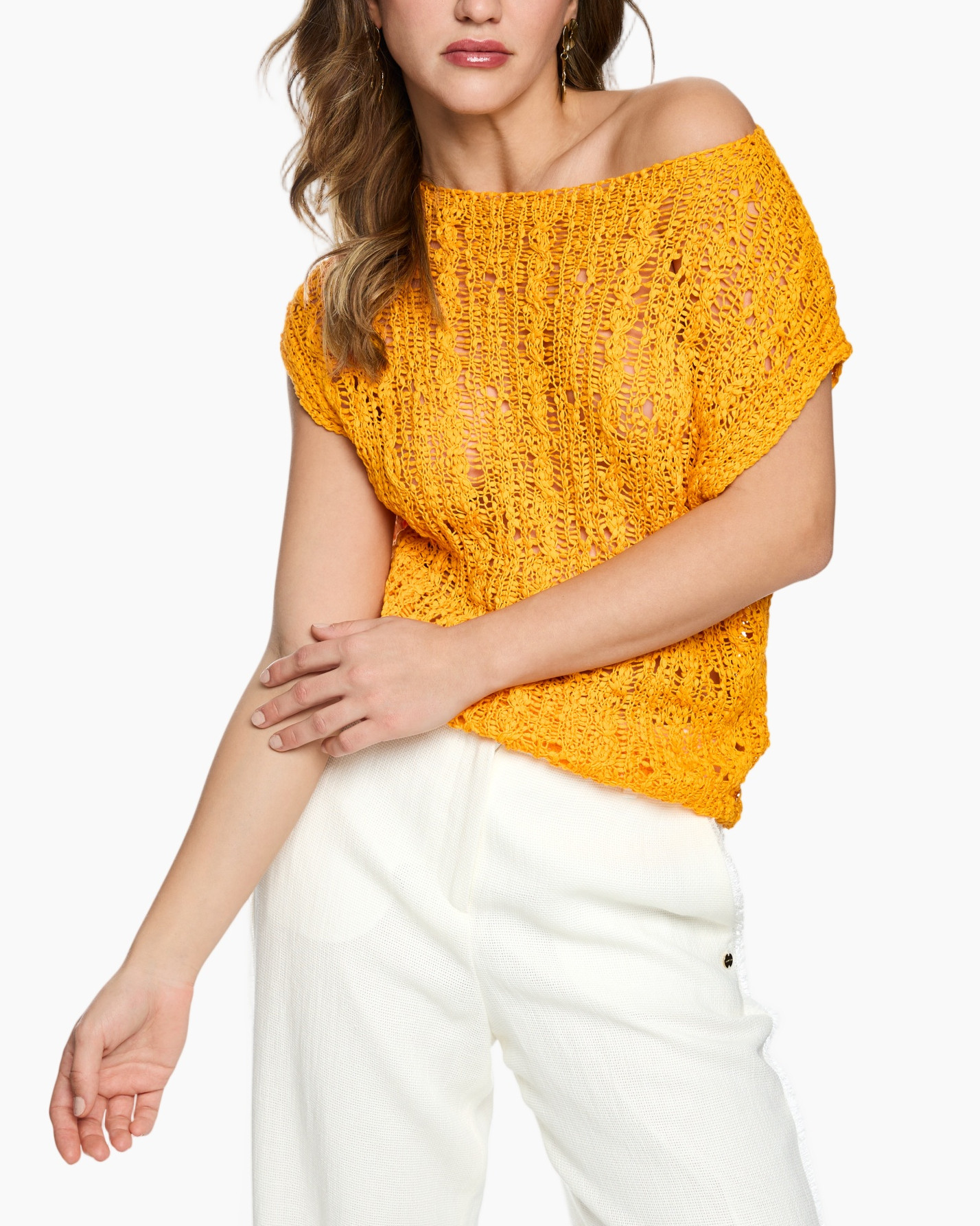 crochet top, oranje breiwerk, loszittend, korte mouwen, damestop