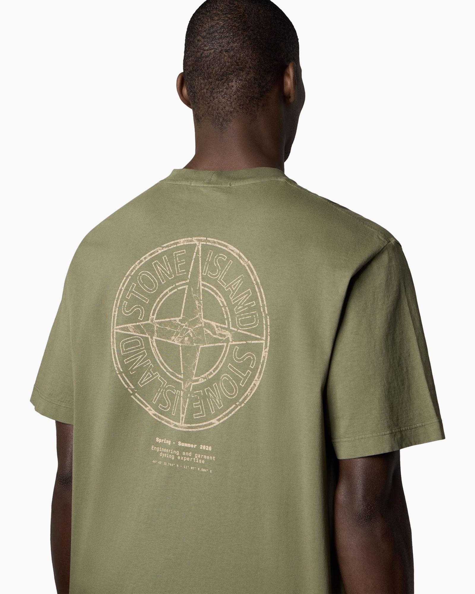 T-Shirt, Adult, Male, Man, Person