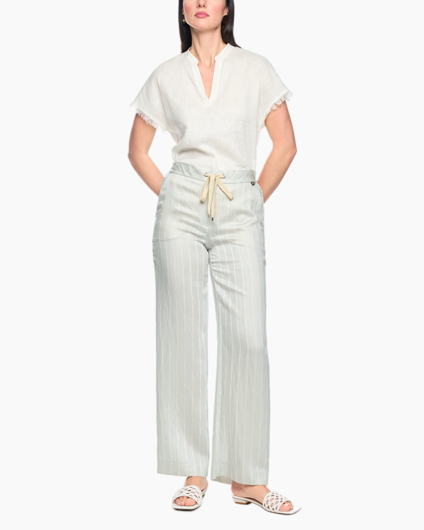 linen top, short sleeve, v-neck, white, trousers, striped pants, white sandals